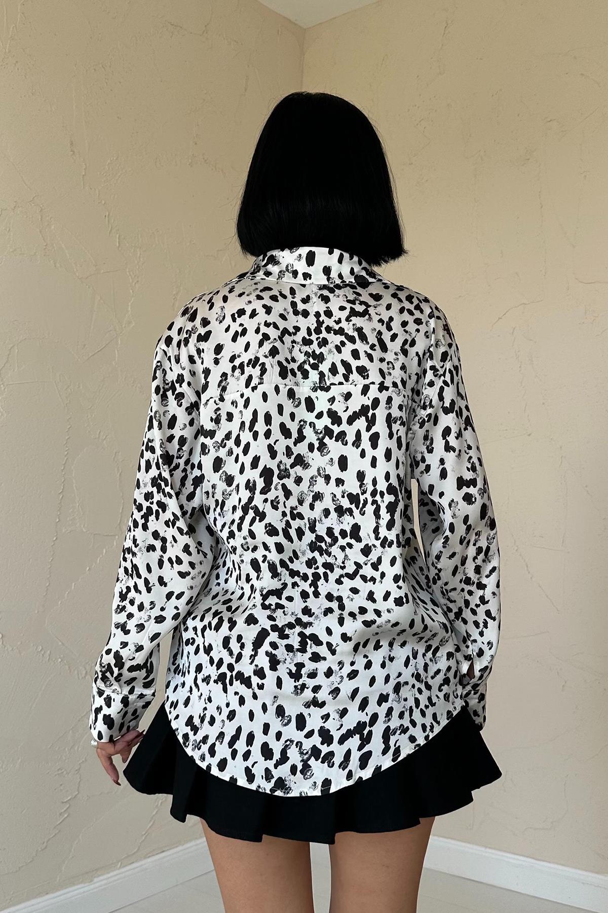 Toptan Ekru Leopar Desenli Saten Gömlek