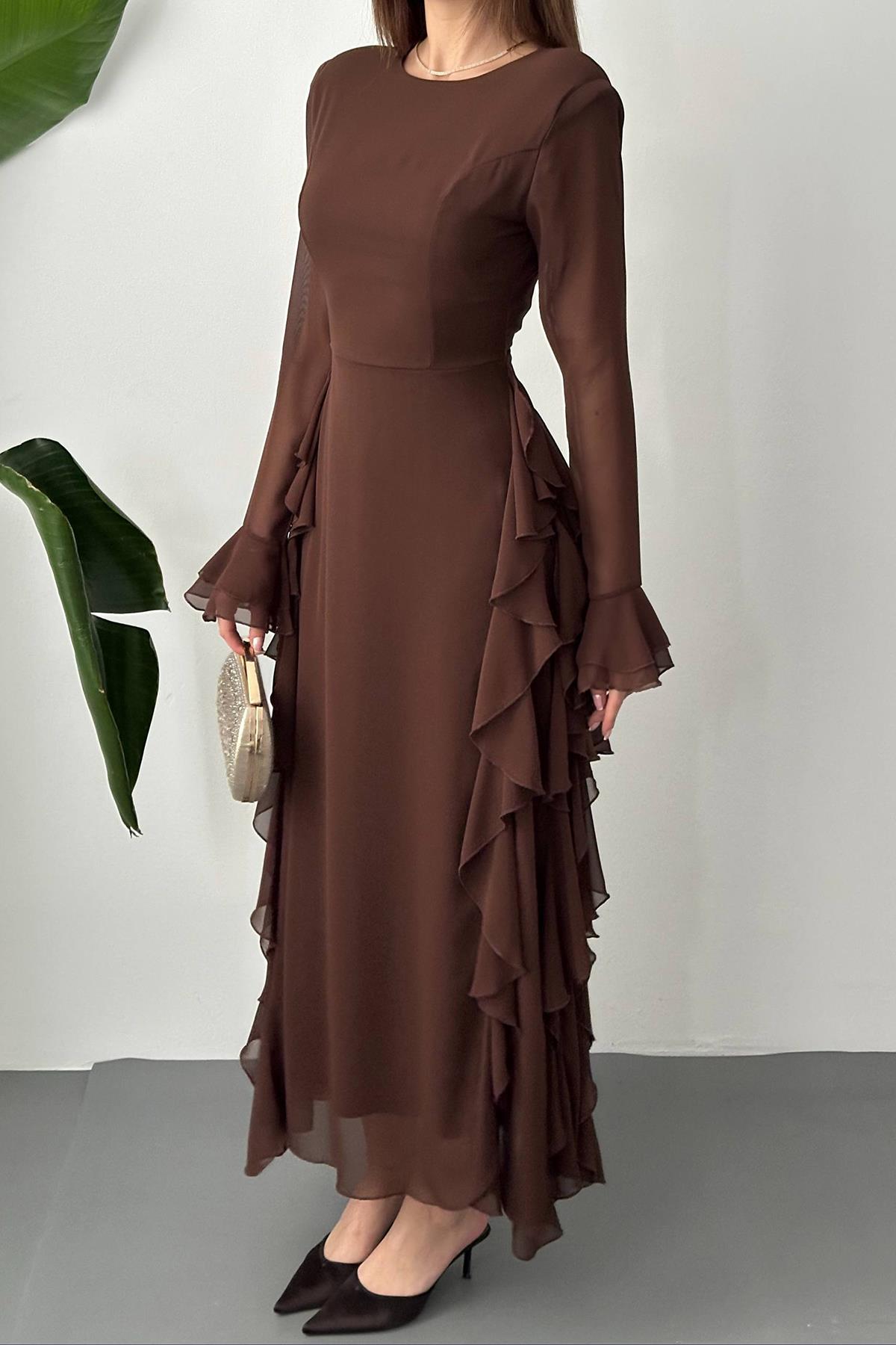 Toptan Kahverengi Volanlı Şifon Elbise