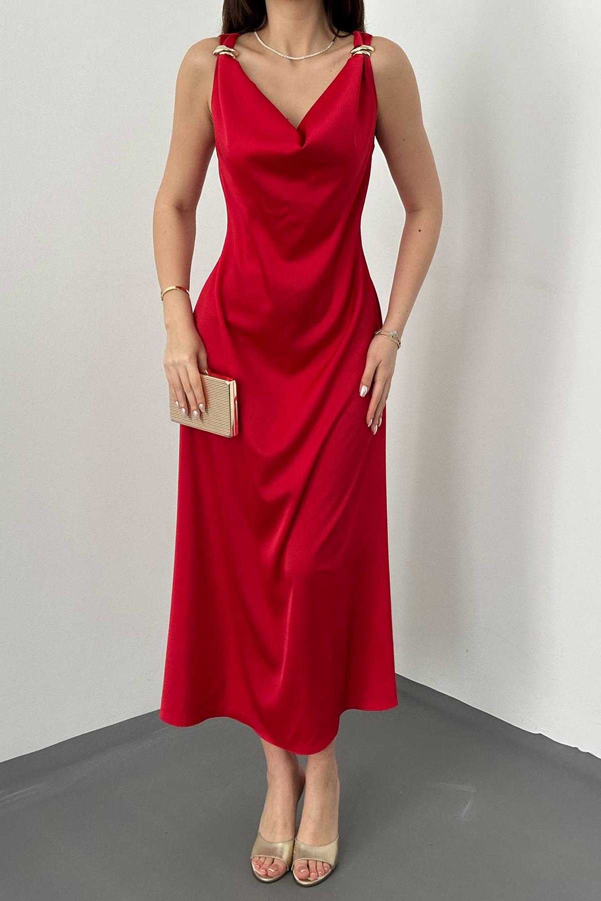 Toptan Kırmızı Saten Degaje Yaka Omuzlar Tokalı Elbise