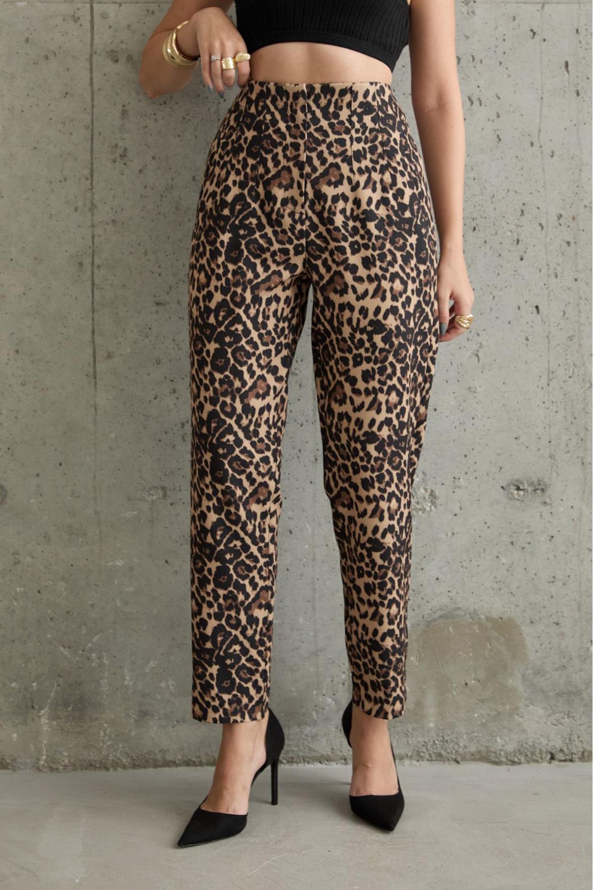 Toptan Leopar Desenli Kumaş Pantolon