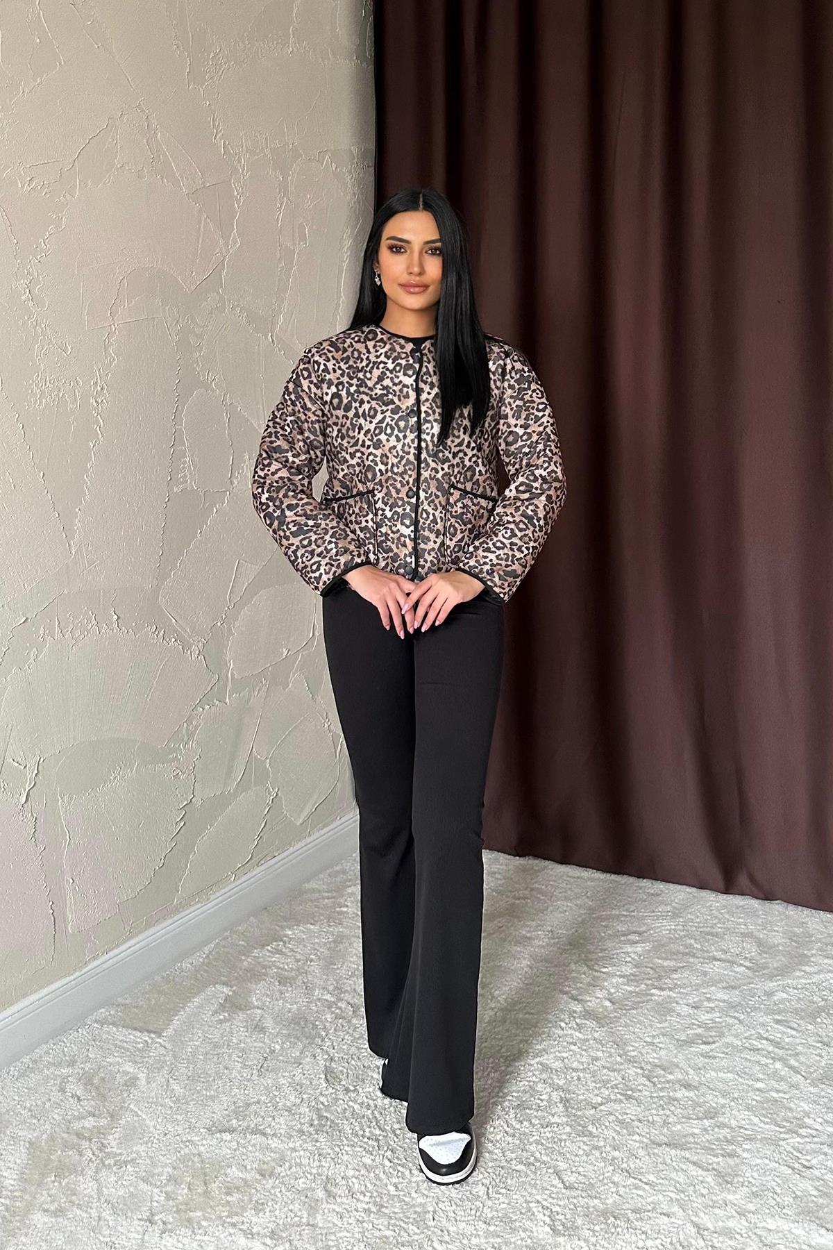 Toptan Leopar Leopar Desenli Kapitone Ceket