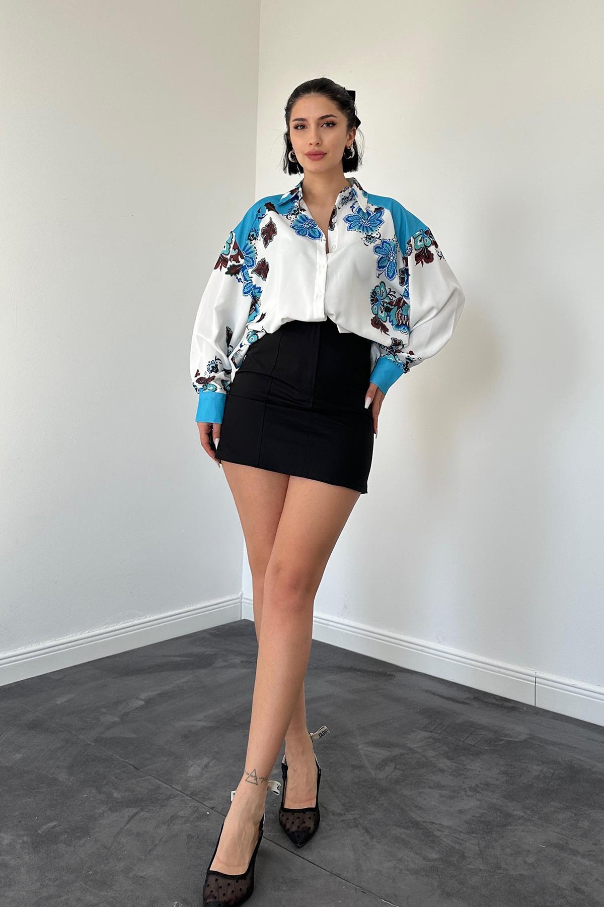 Toptan Mavi Çiçek Baskılı Gömlek