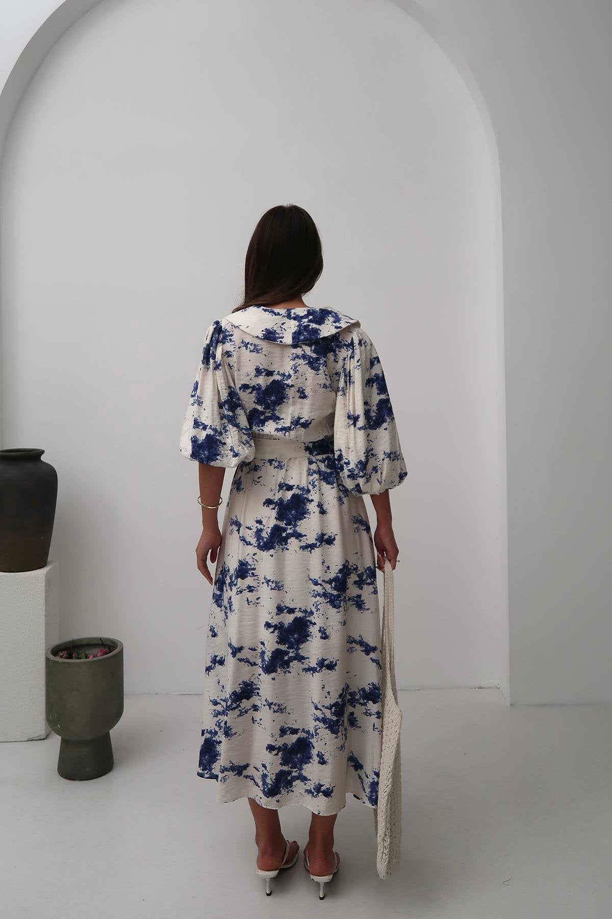 Toptan Mavi Desenli Kemerli Elbise