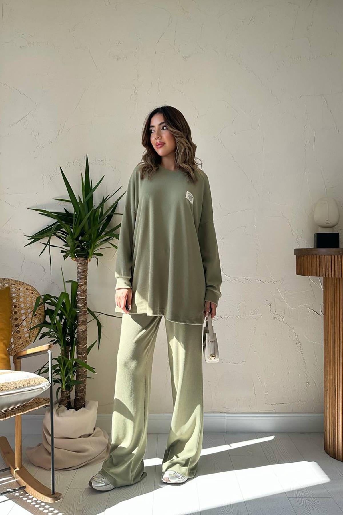 Mint Klasik Fitilli Kazak Ve Pantolon Takım