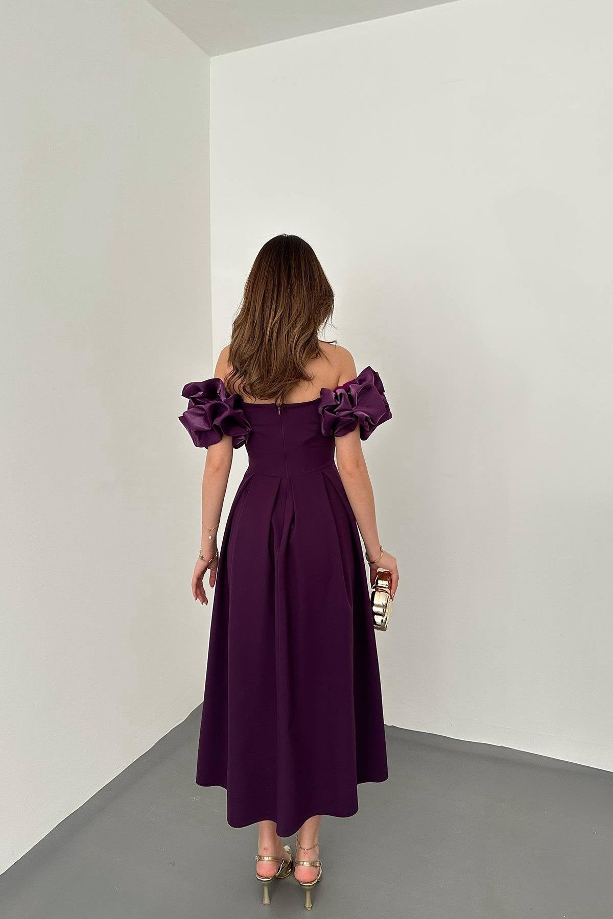 Toptan Mor Kolları Balon Pileli Atlas Elbise