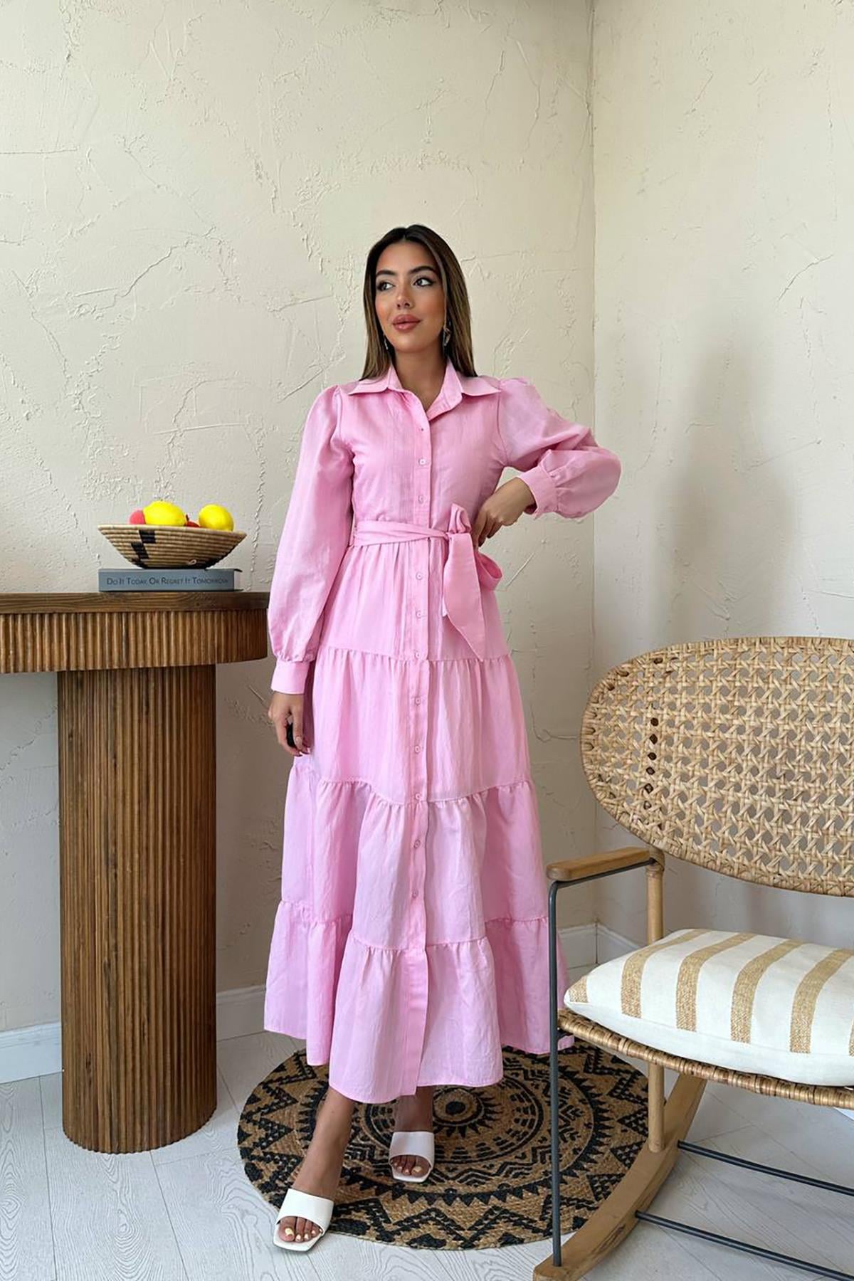 Pembe Kuşaklı Çizgi Desenli Elbise