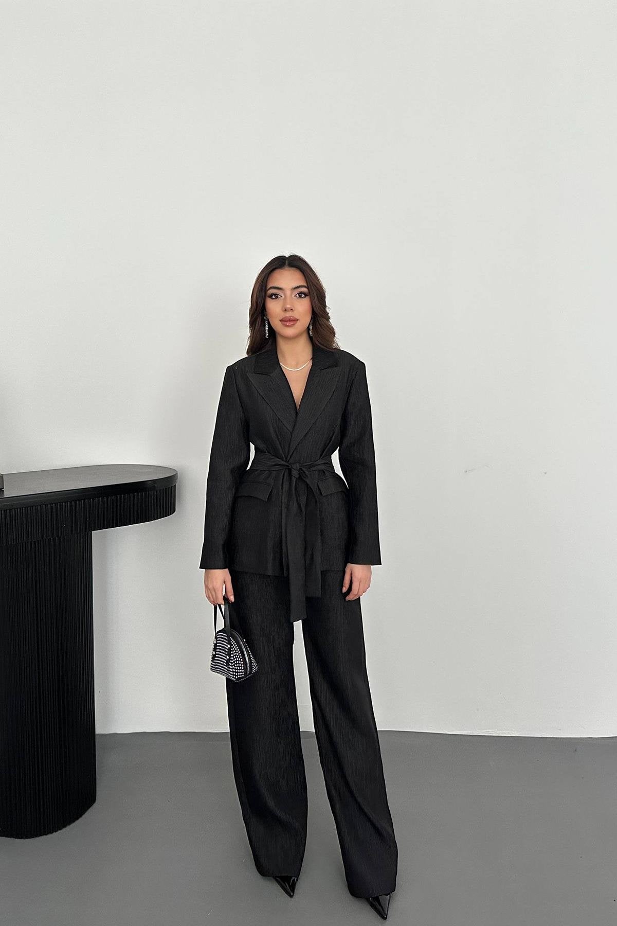 Toptan Siyah Beli Kuşaklı Ceket Ve Pantolon Parlak Takım Siyah L