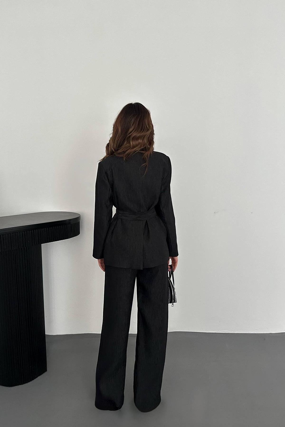 Toptan Siyah Beli Kuşaklı Ceket Ve Pantolon Parlak Takım