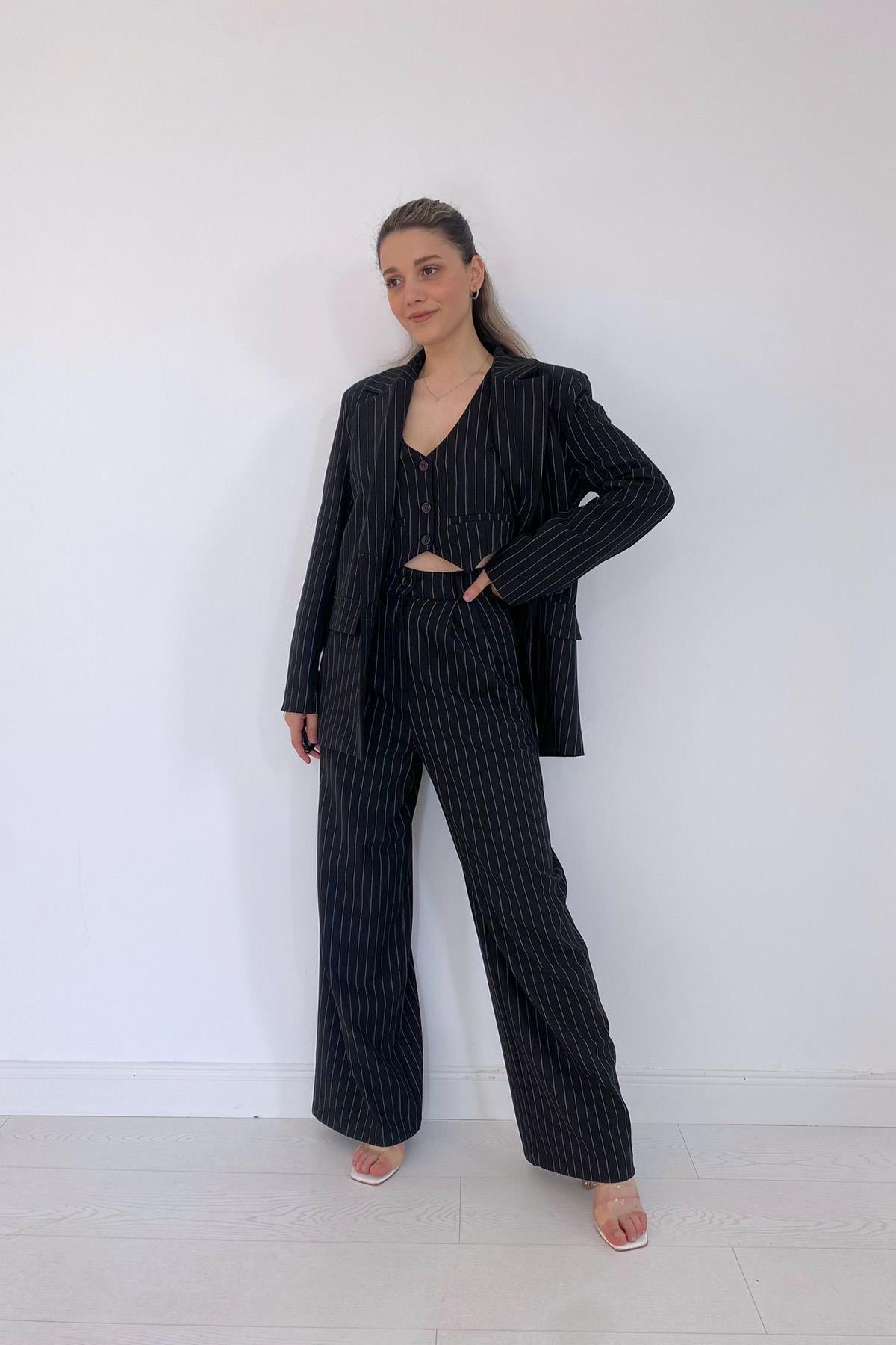 Toptan Siyah Çizgili Ceket & Yelek Ve Pantolon Takım
