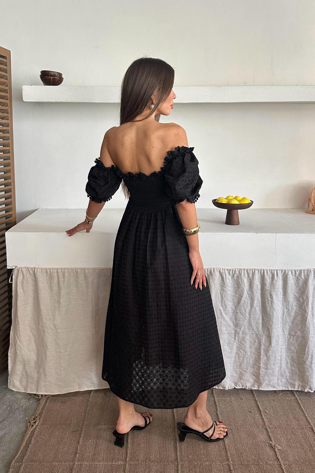 Toptan Siyah Gipeli Brode Elbise