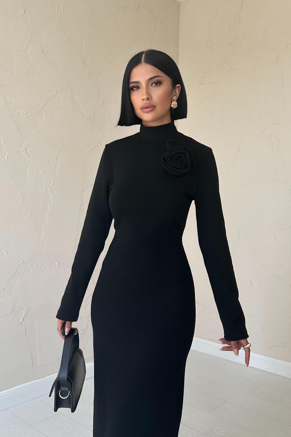 Toptan Siyah Omzu Güllü Düz Elbise