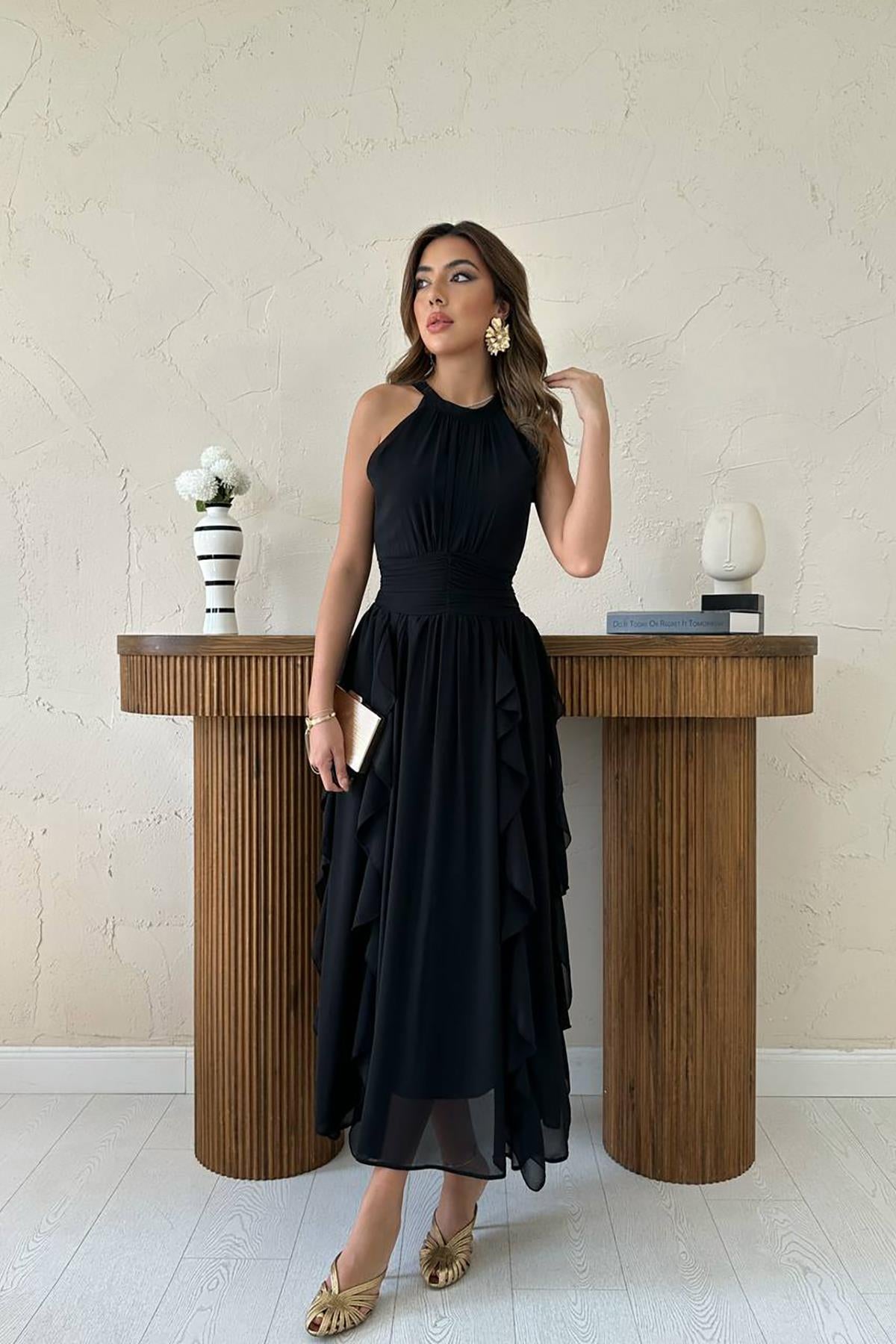 Toptan Siyah Önü Büzgülü Fırfırlı Elbise