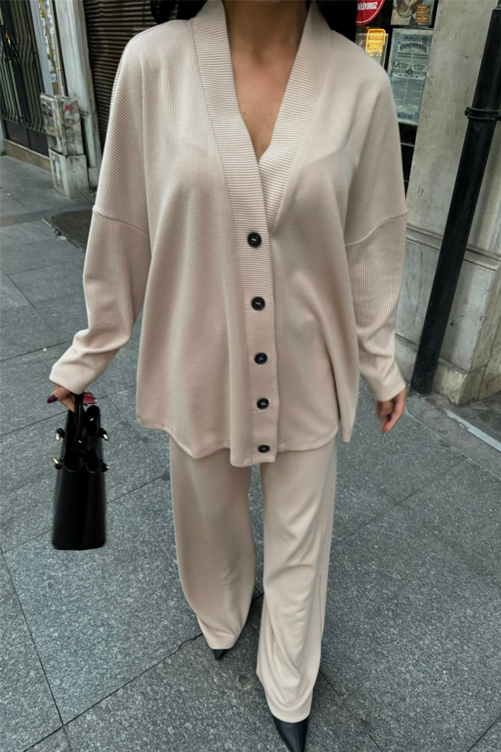 TRİKO HIRKA PANTOLON TAKIM - Bej