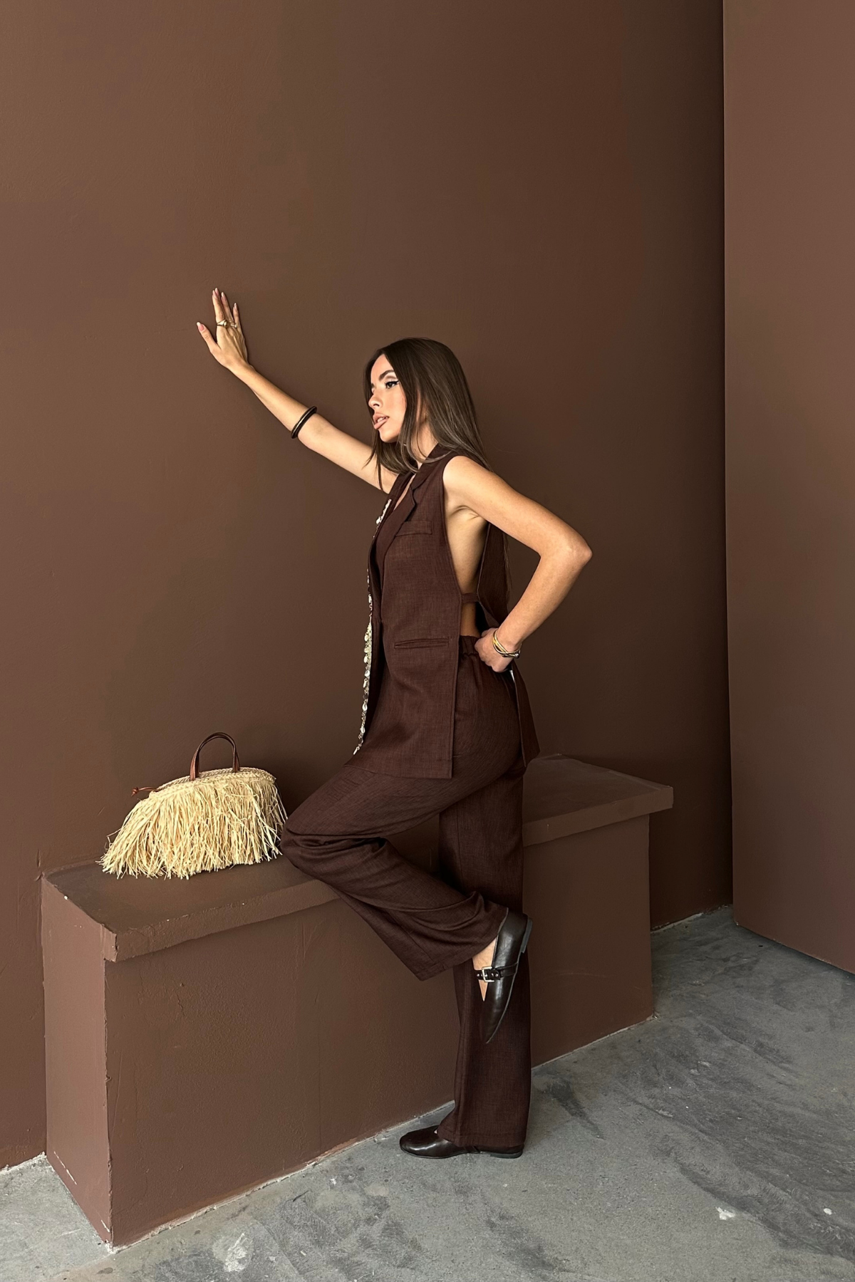 YAKA MİDYE KABUĞU SIRALI YELEK - PANTOLON TAKIM KETEN KUMAŞ - Kahverengi