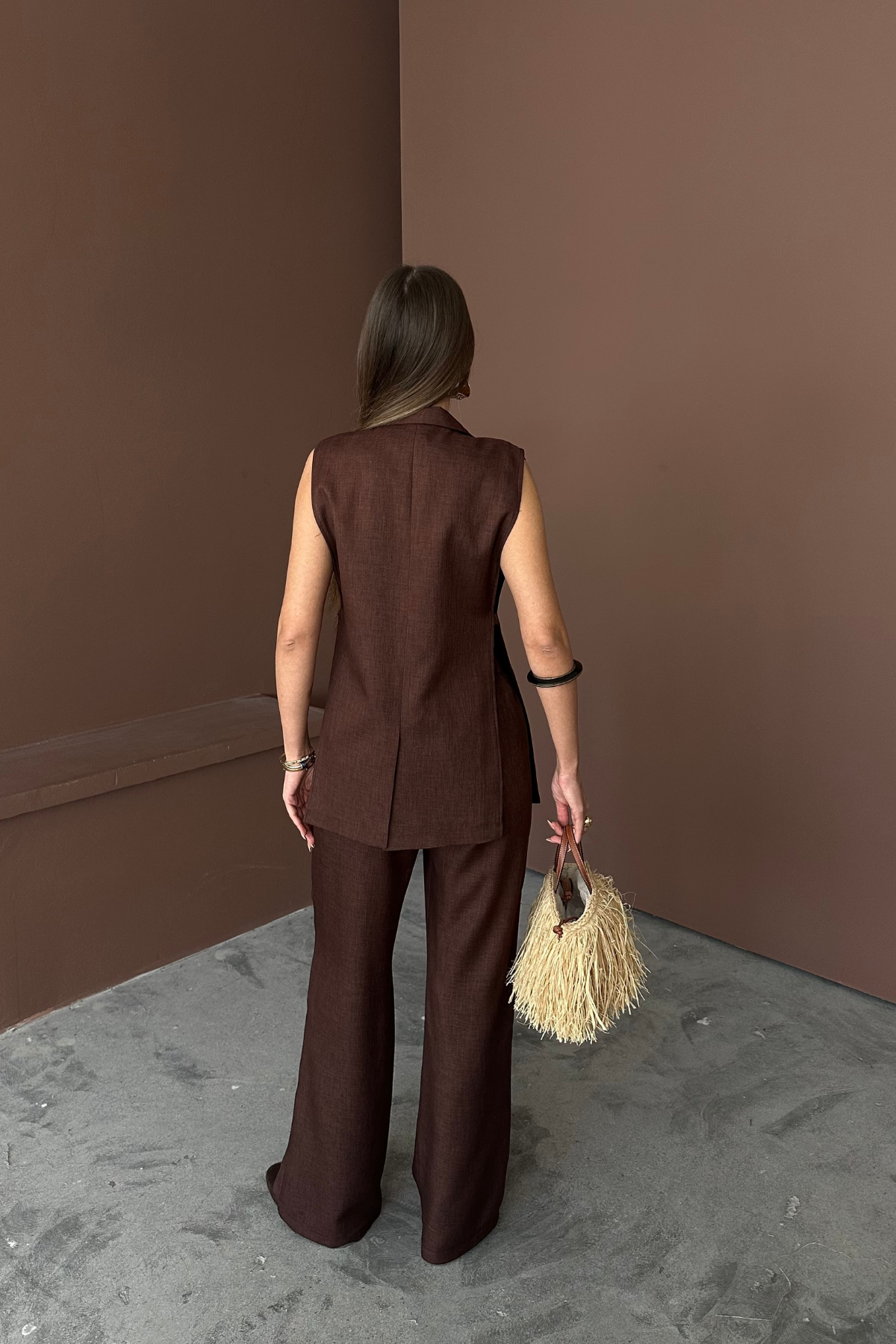 YAKA MİDYE KABUĞU SIRALI YELEK - PANTOLON TAKIM KETEN KUMAŞ - Kahverengi