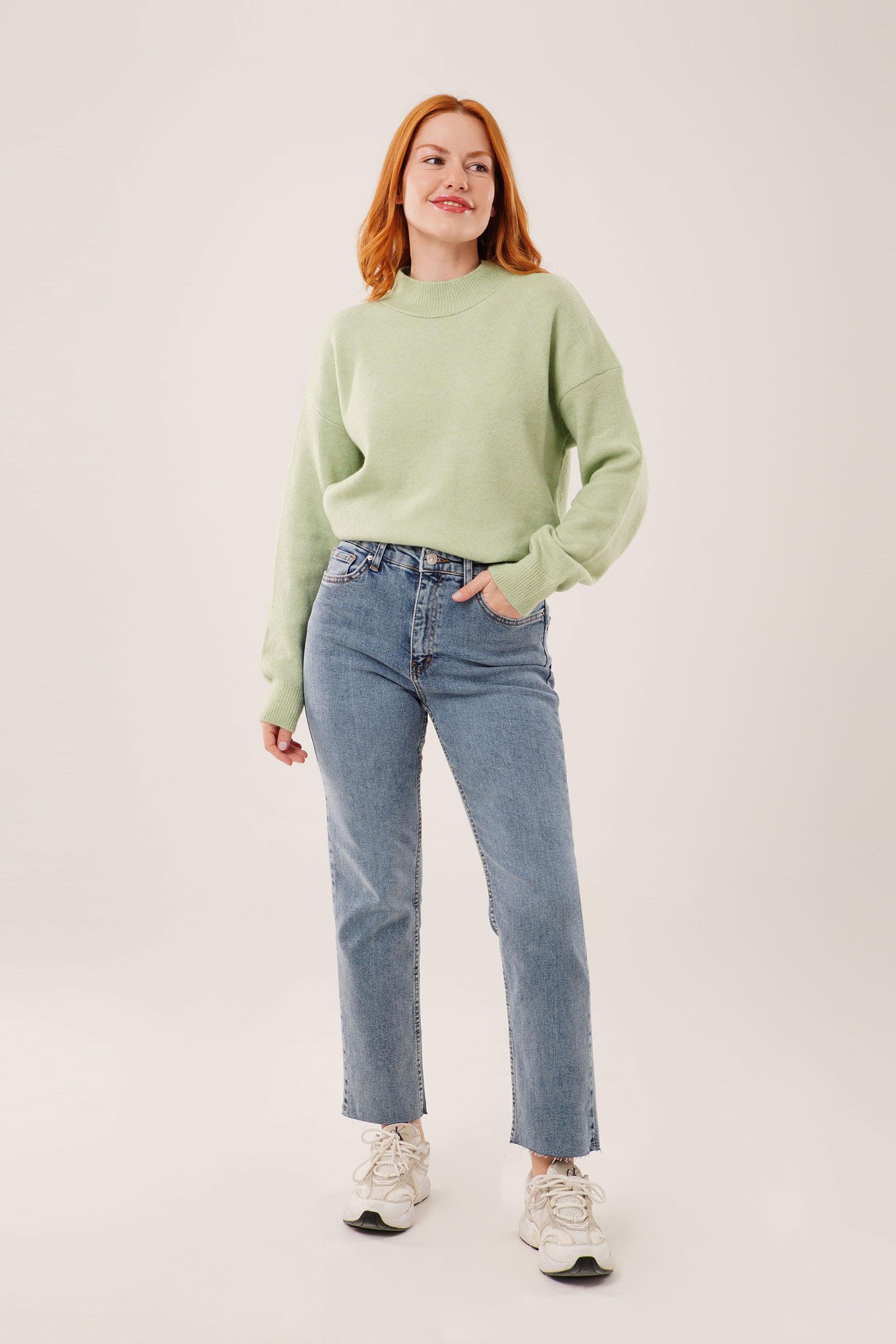 Yaka Ribanalı Basic Toptan Yeşil Triko Kazak