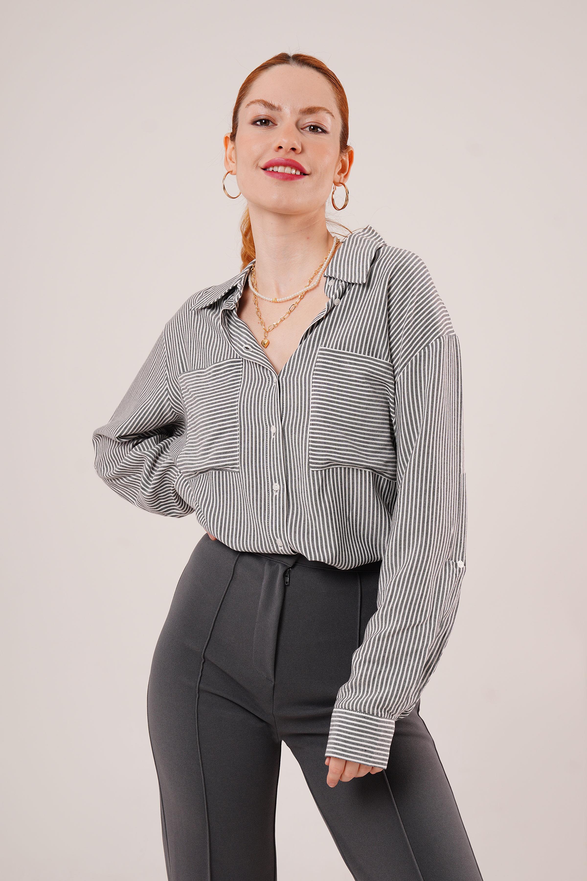 Yarasa Kol Çizgili Cep Detaylı Toptan Gri Gömlek