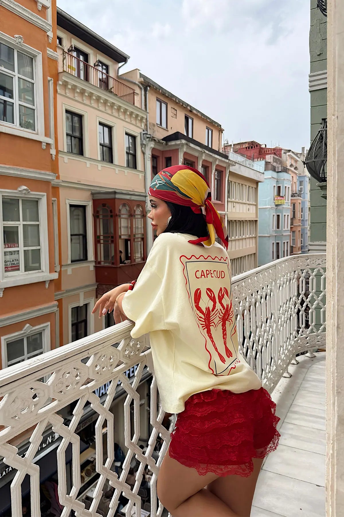 Sarı Yengeç Baskılı Tişört