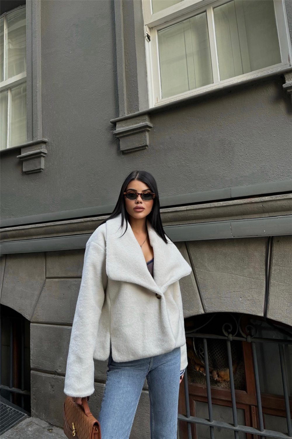 YÜN CROP KABAN - Krem