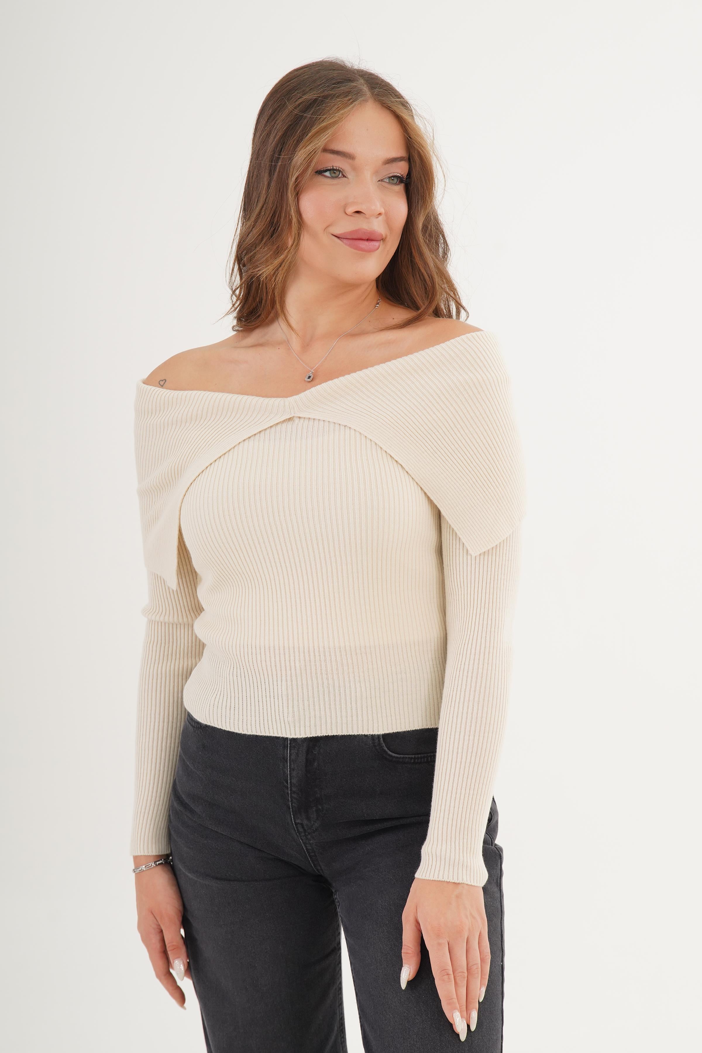 Degaje Yaka Toptan Taş Triko Kazak