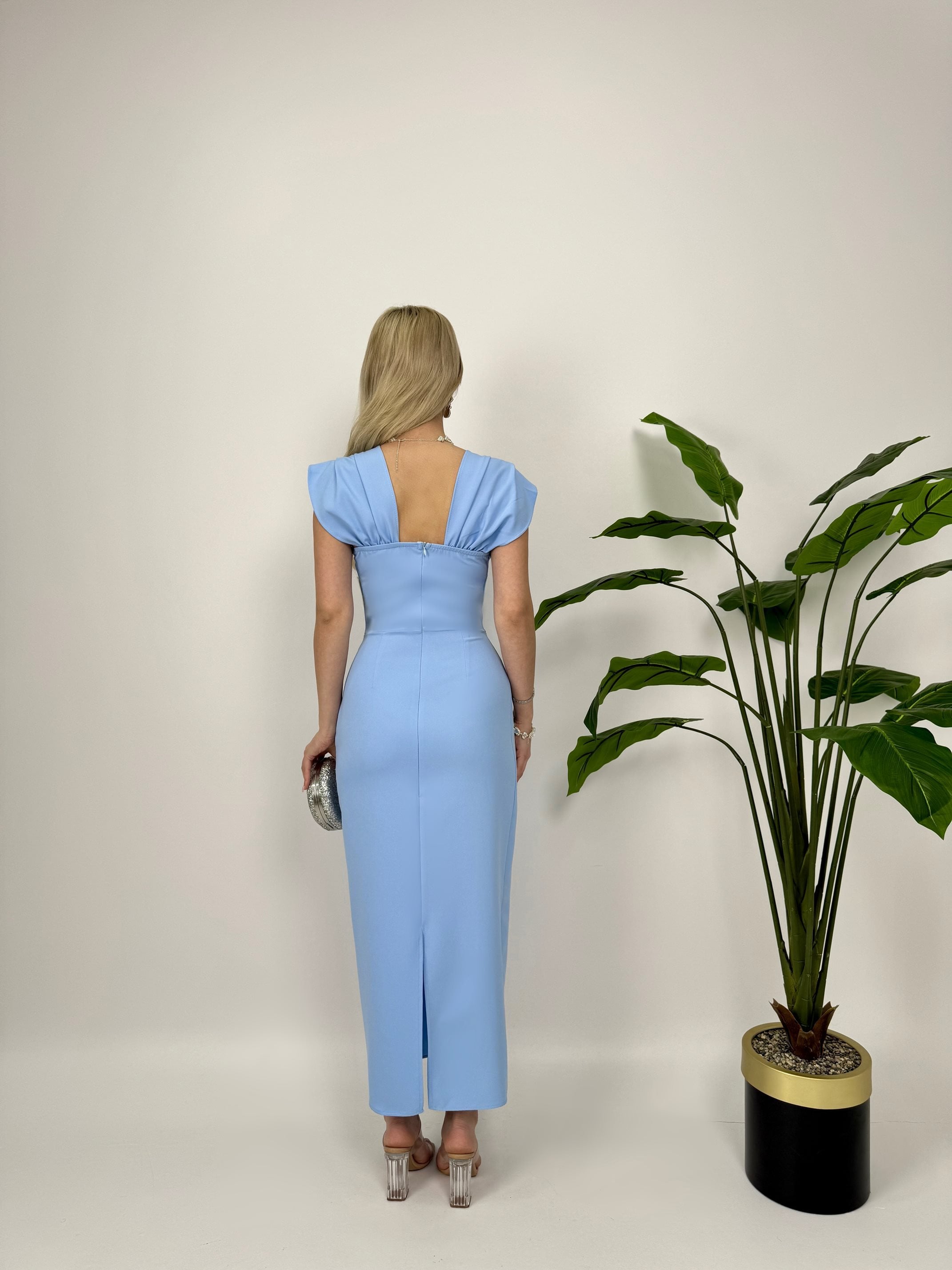 1022 HANDICRAFT CHEST DETAIL DRESS