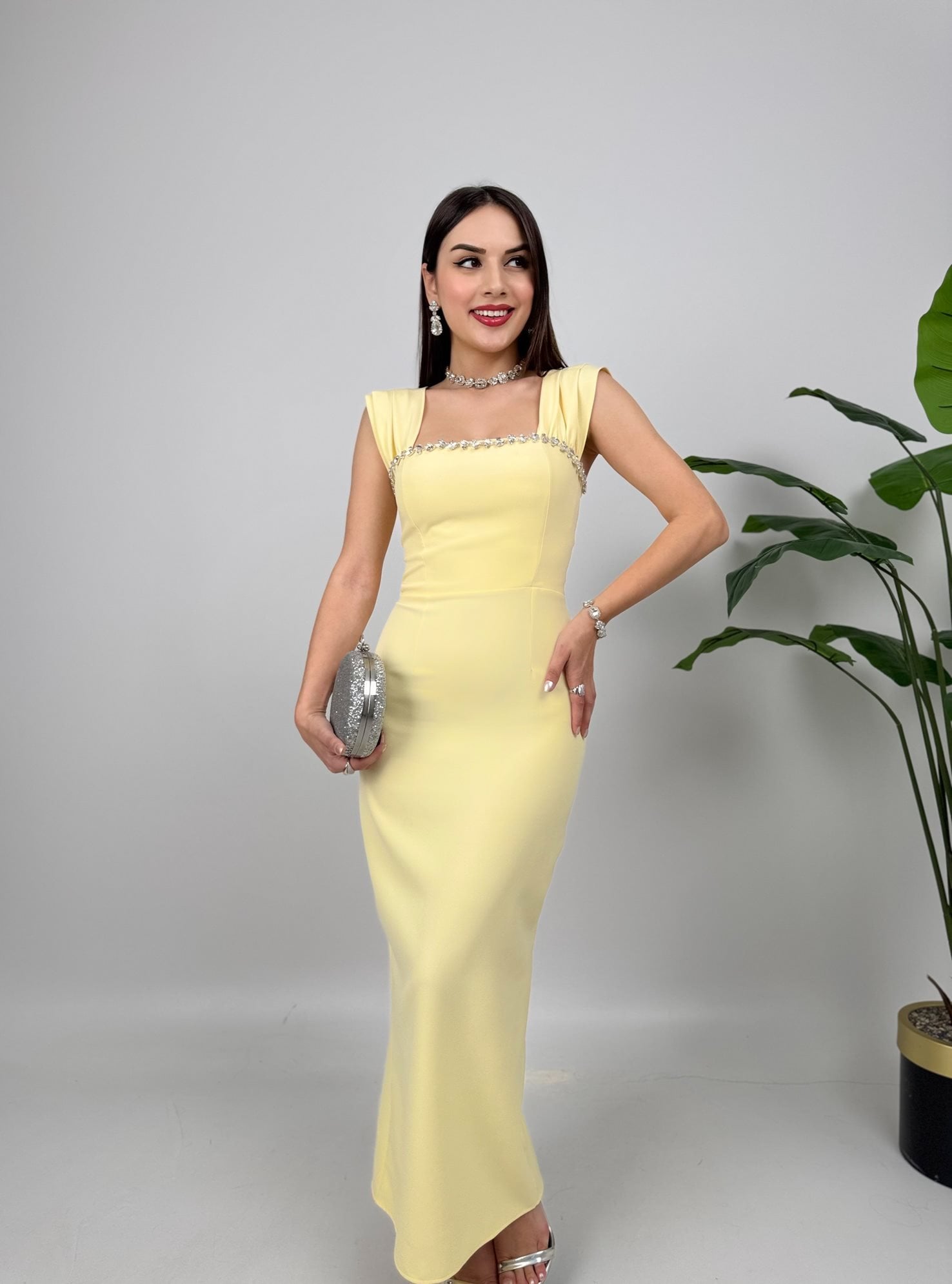 1022 HANDICRAFT CHEST DETAIL DRESS