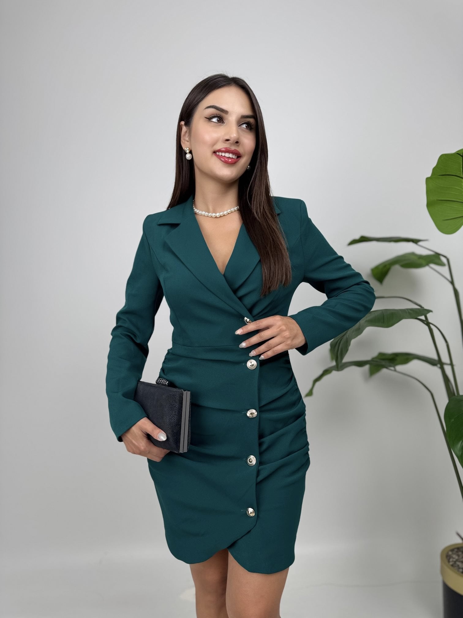 1075 GATHERED BUTTON-UP DRESS