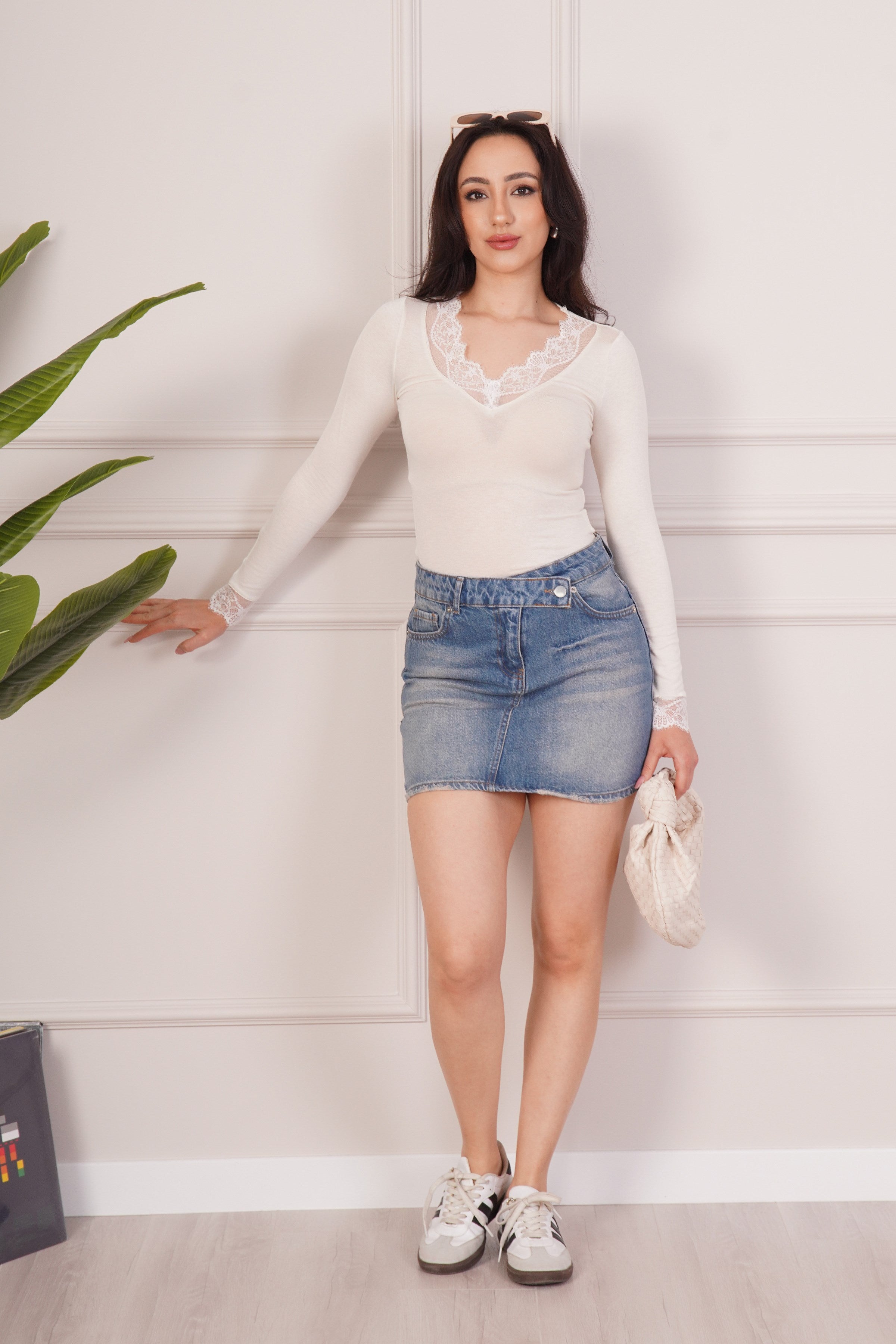 Dantel Detaylı Uzun Kollu Krem Toptan Body Bluz