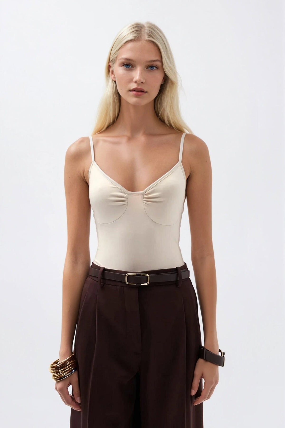 Önü Büzgülü Askılı Bodysuit - Bej