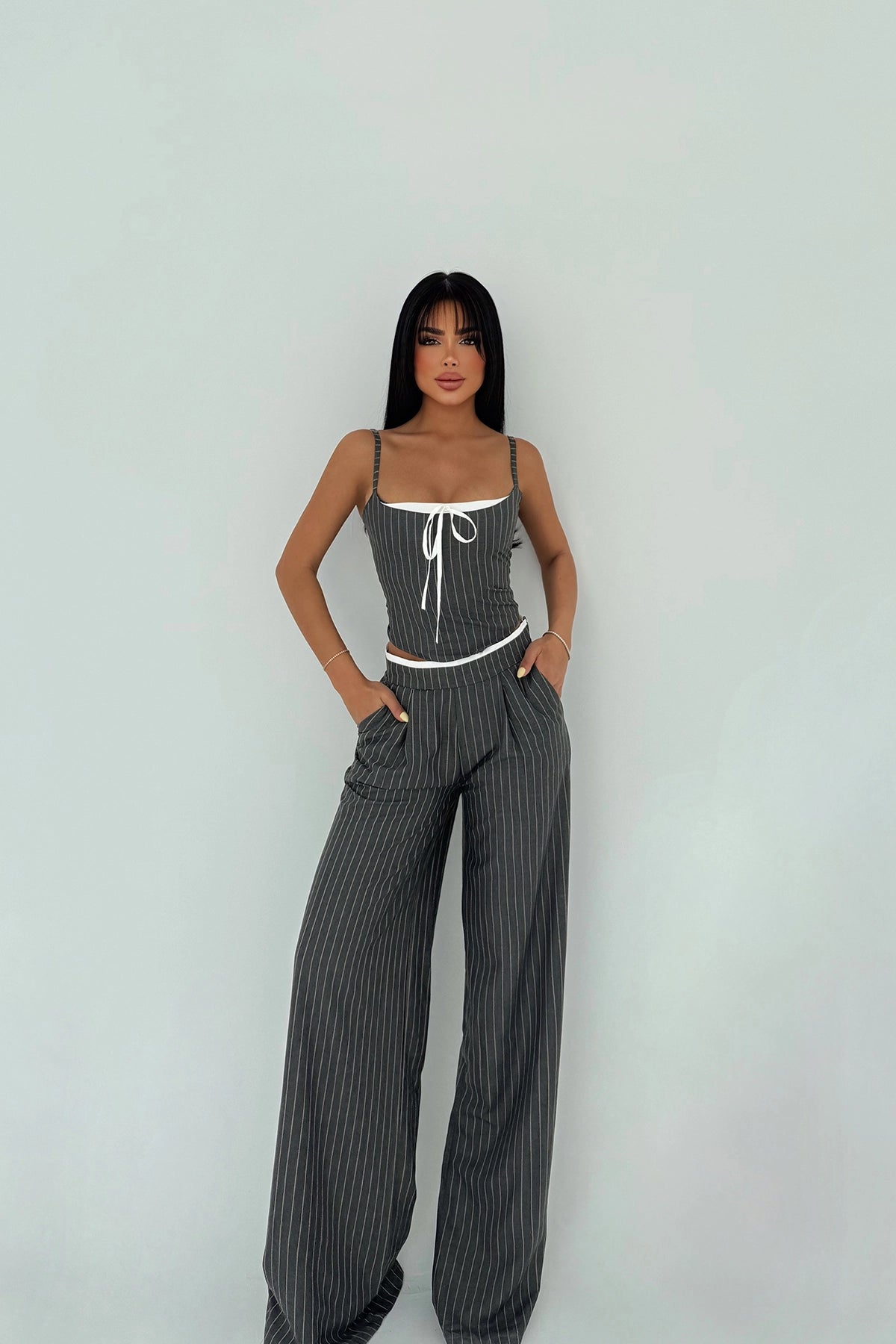 Gri Pantolonlu Takım XS