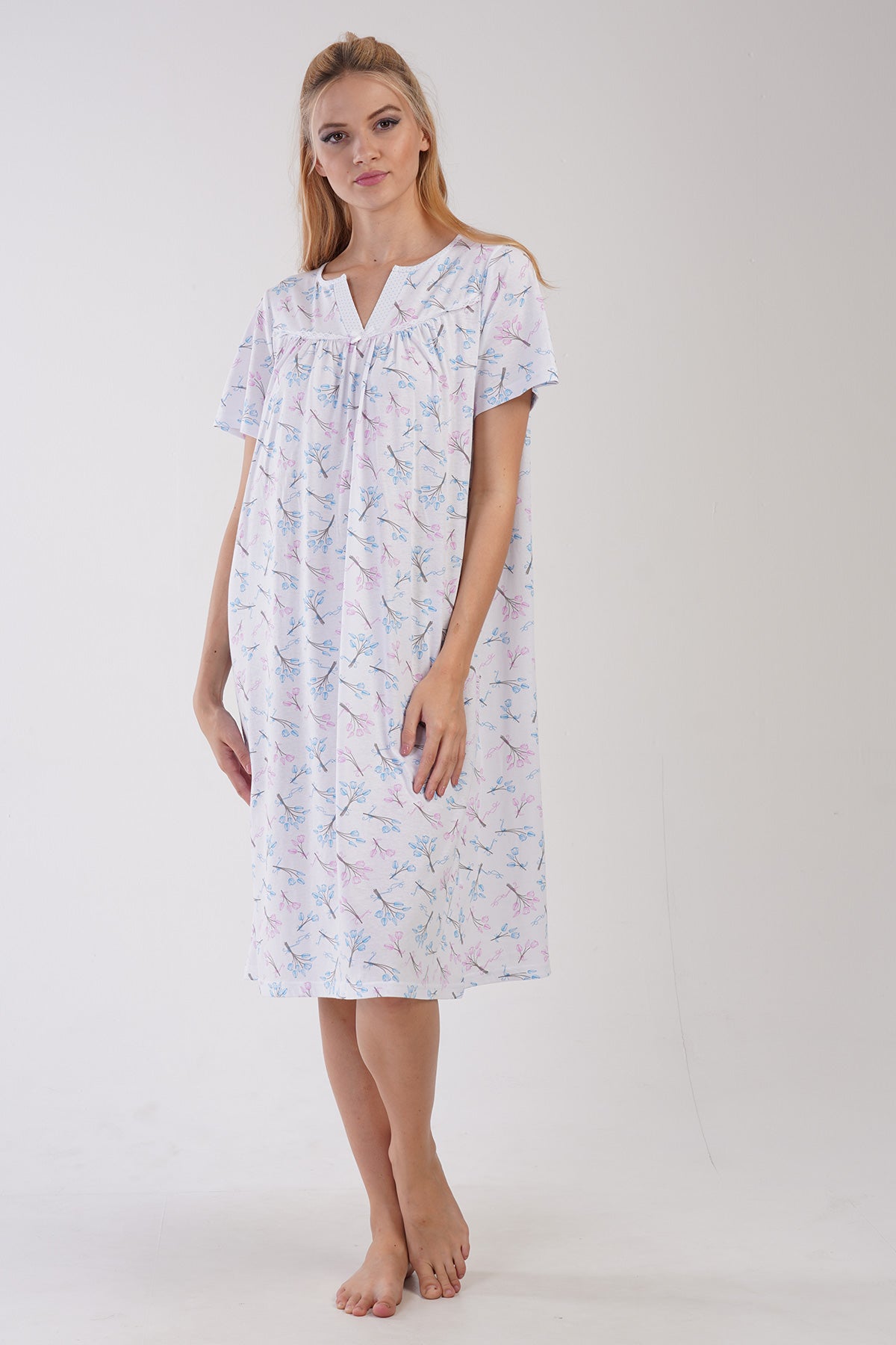 Woman Analie Grandma Nightgown
