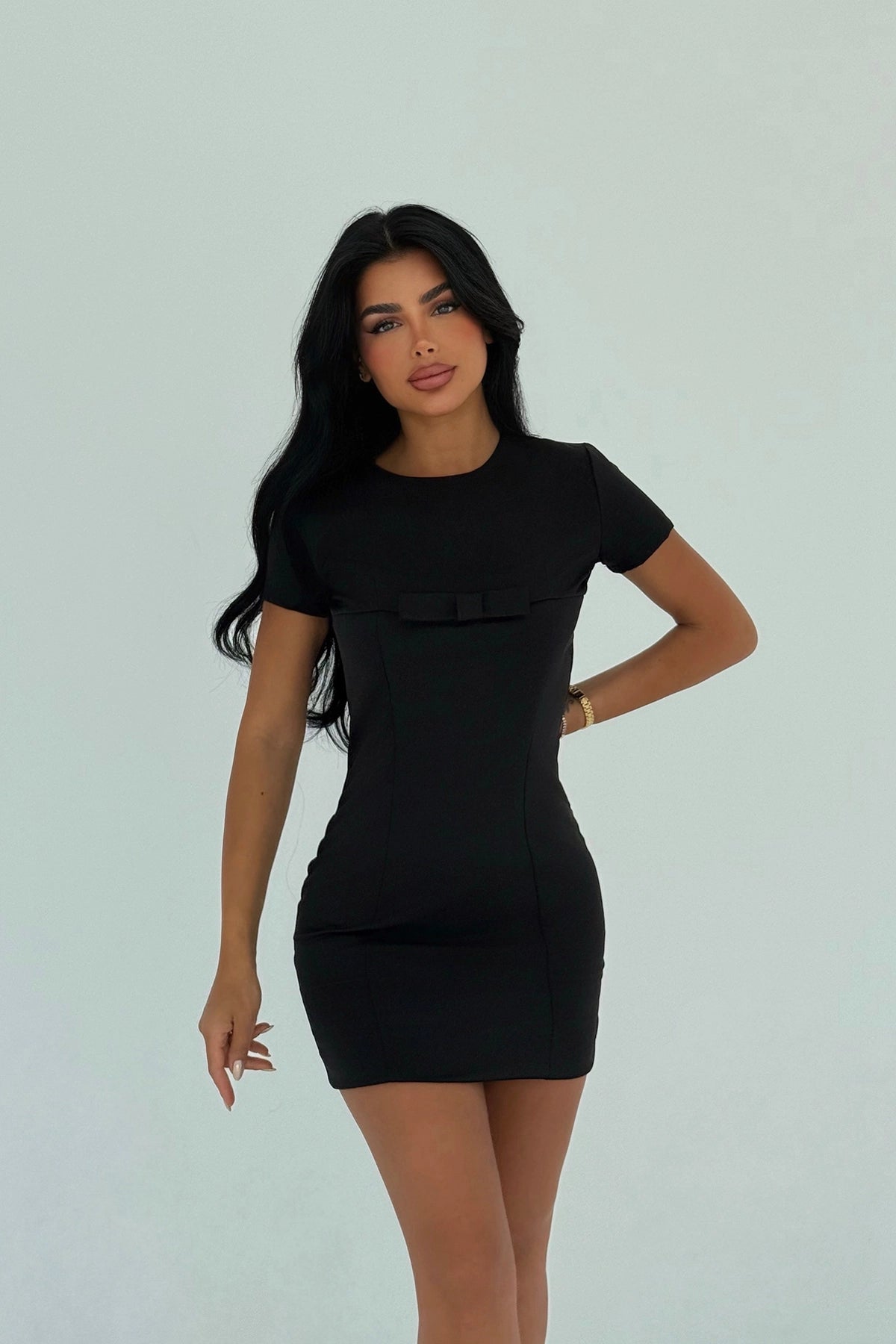 Siyah Fiyonk Detay Mini Elbise