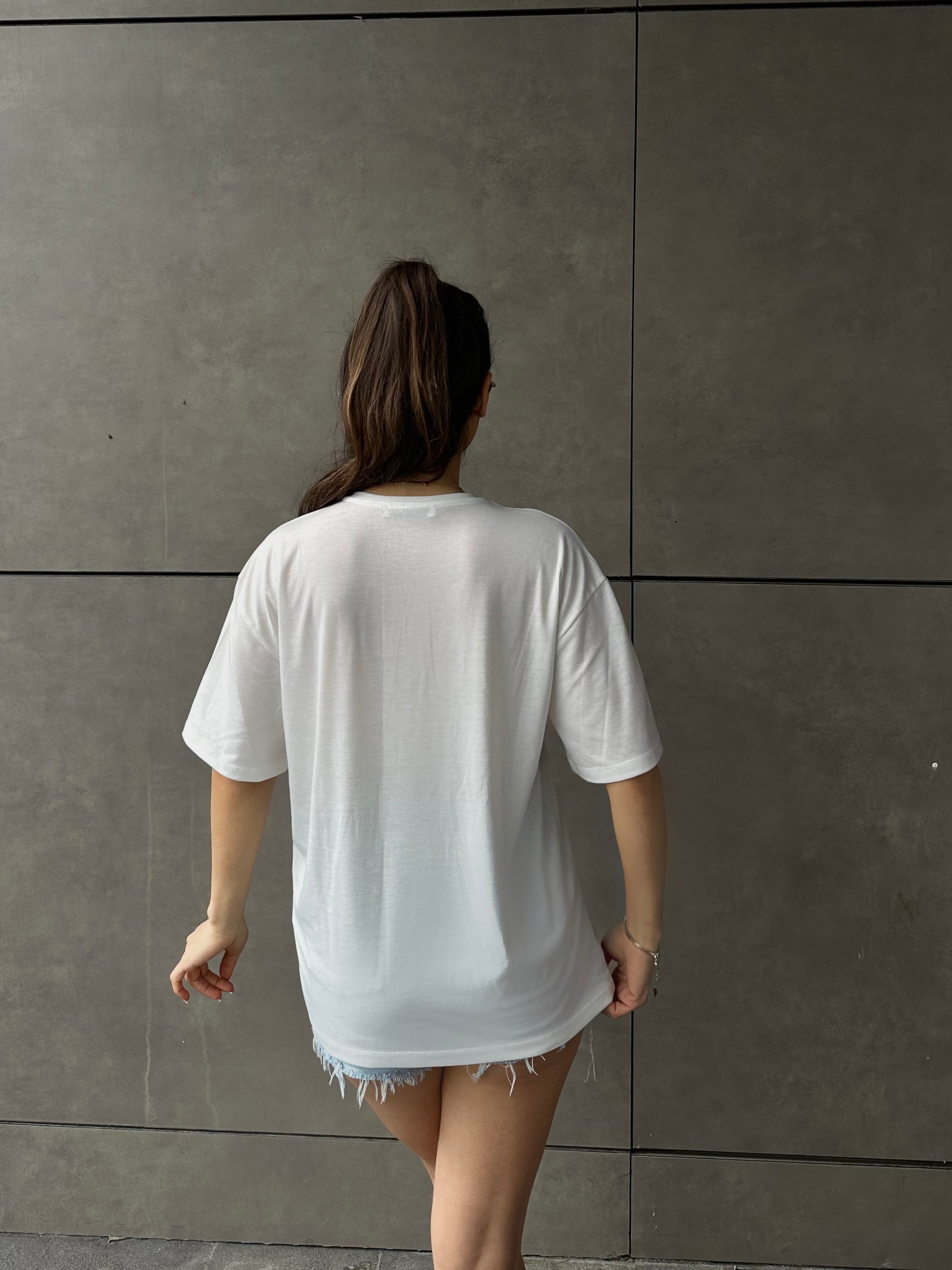 Çiçek Baskılı T-shirt