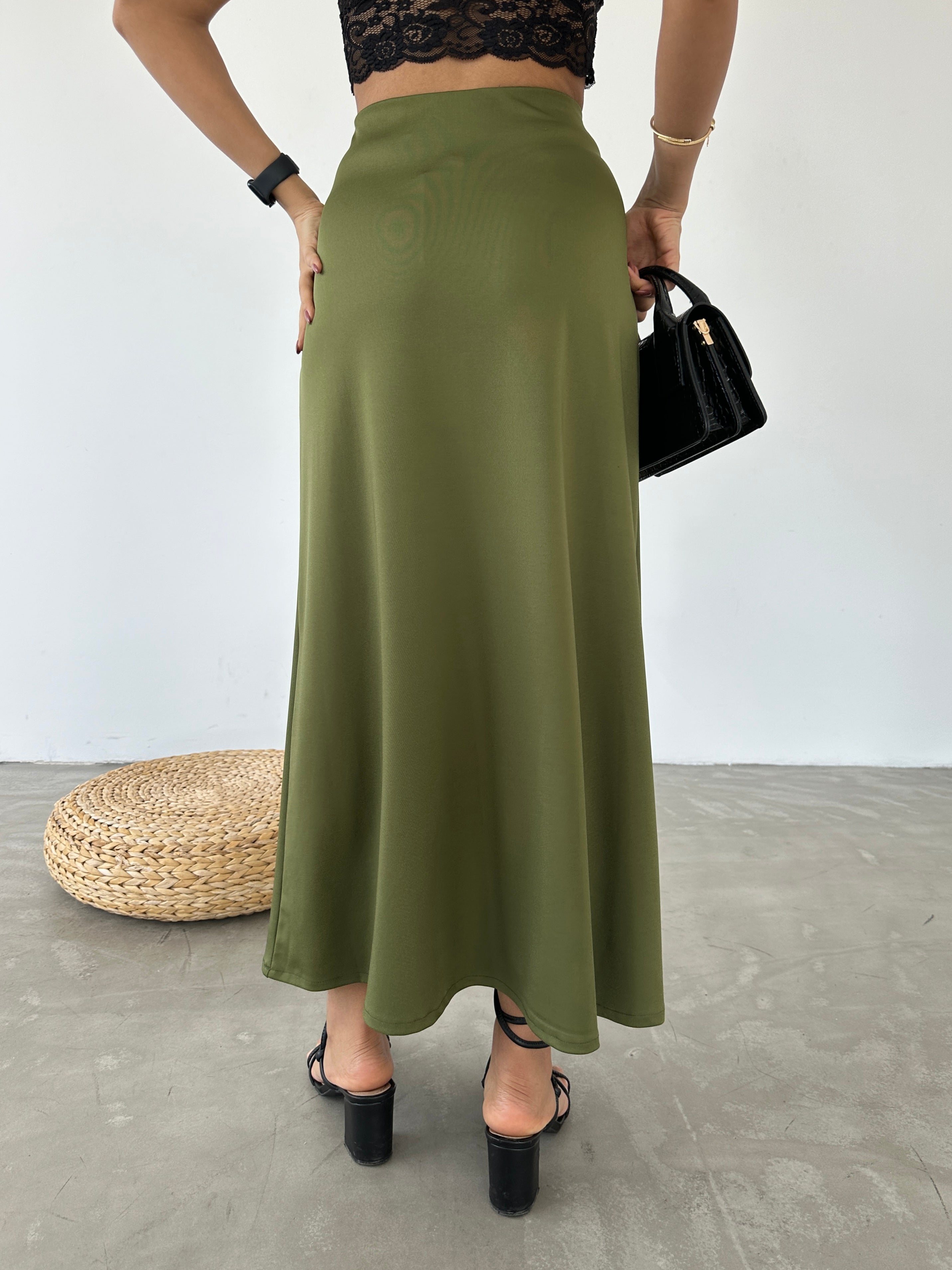 Elastic Waist Scuba Flared Skirt