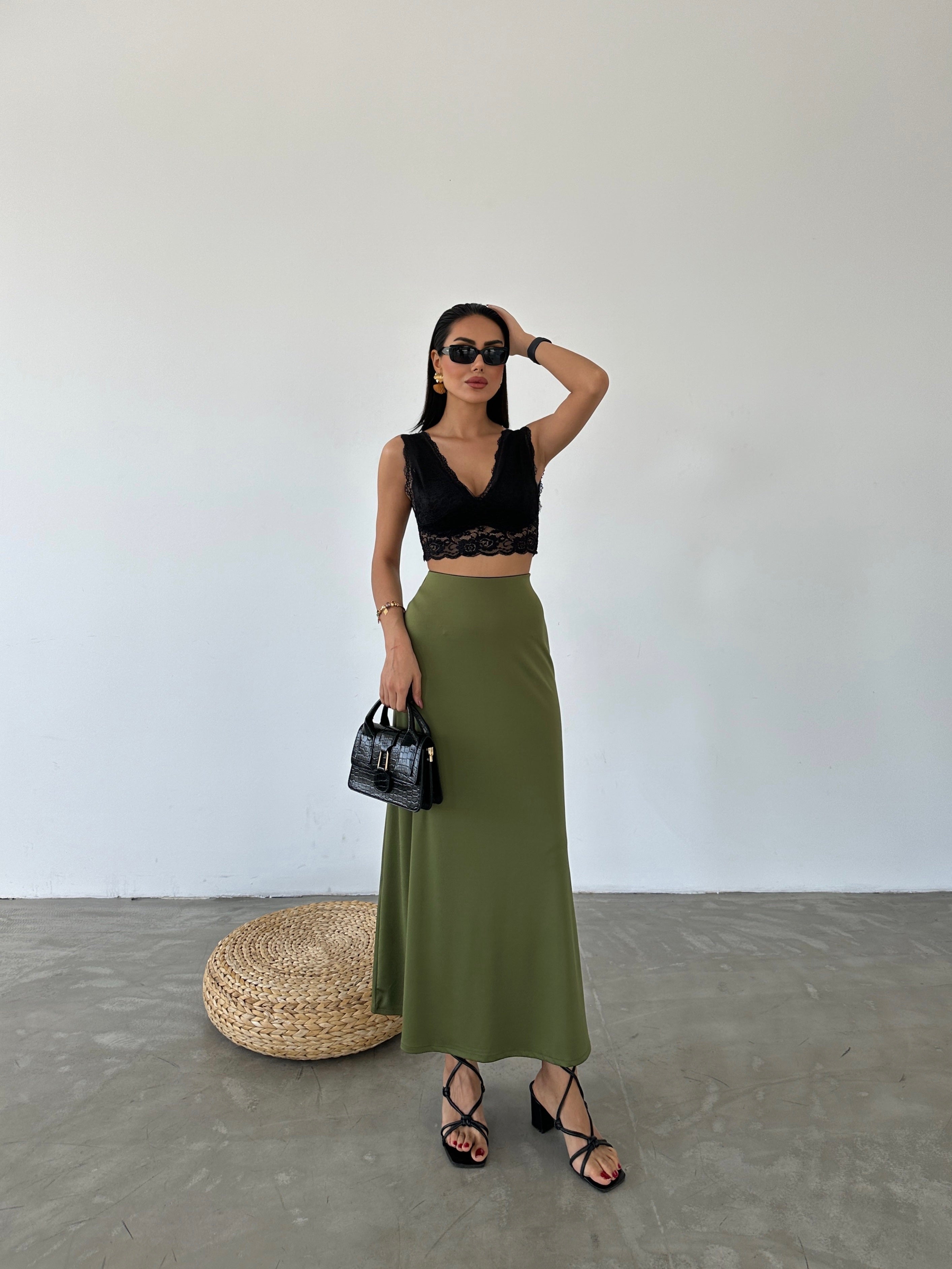 Elastic Waist Scuba Flared Skirt