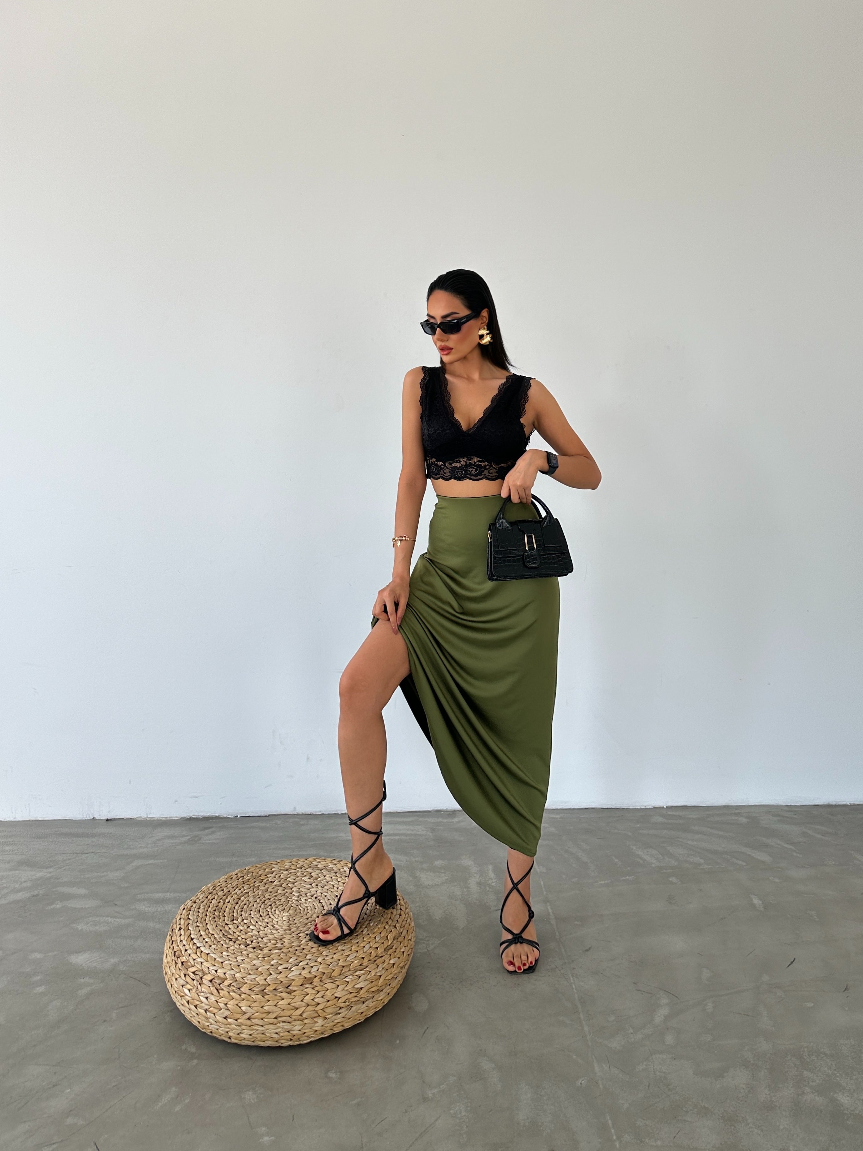 Elastic Waist Scuba Flared Skirt