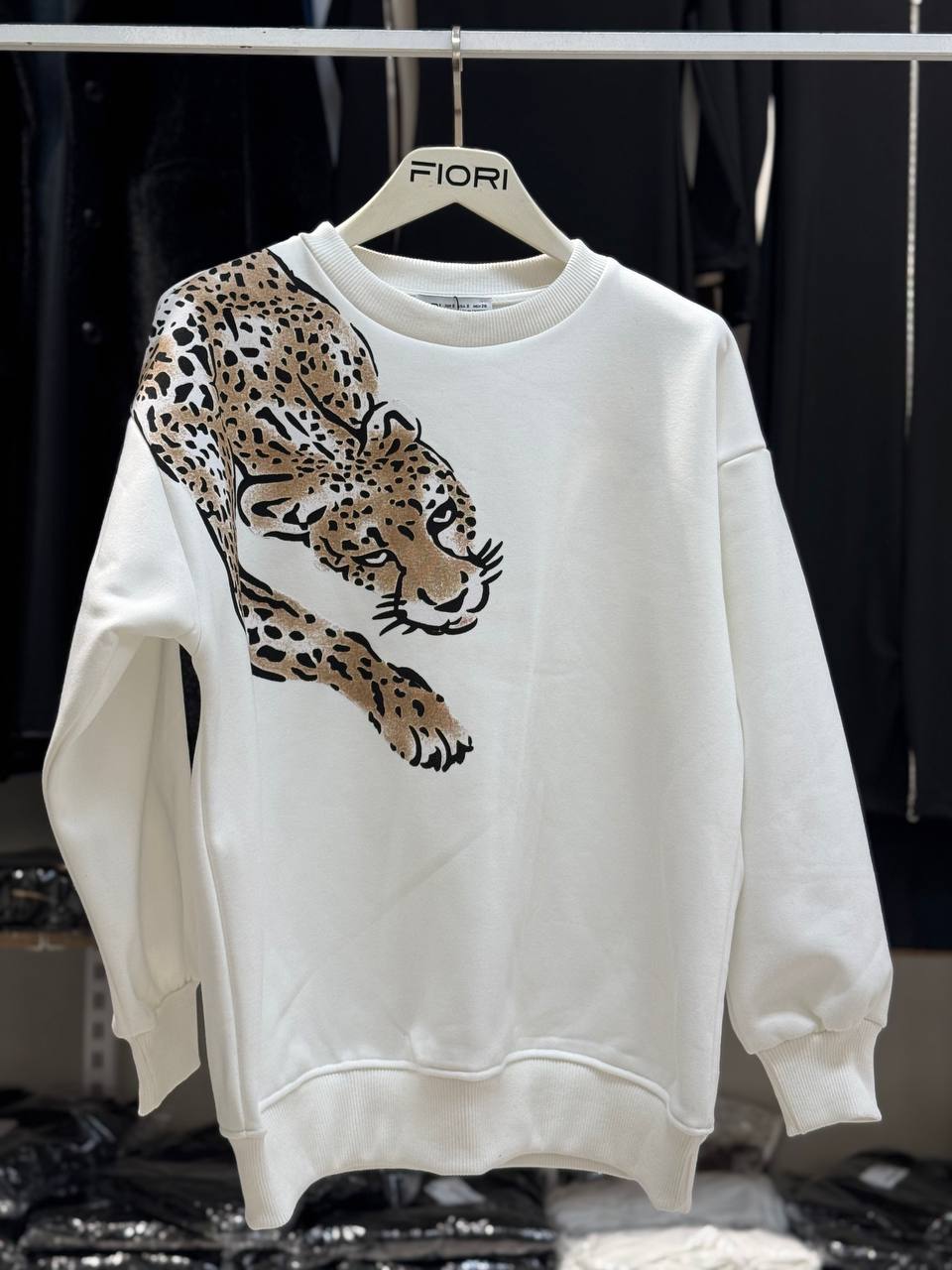 Omuzdan Kaplan Baskılı Bisiklet Yaka 3 İplik Şardonlu Sweatshirt