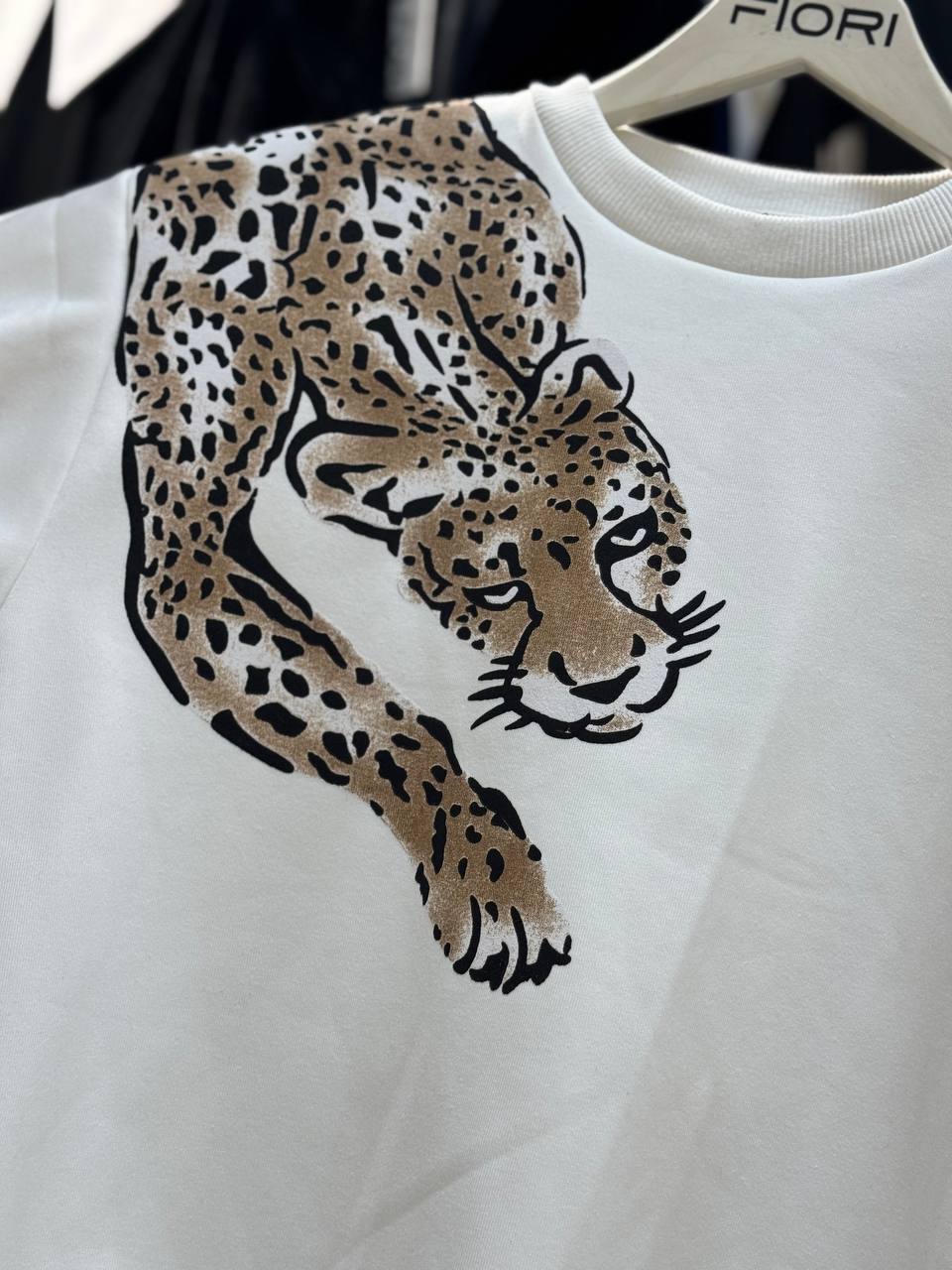 Omuzdan Kaplan Baskılı Bisiklet Yaka 3 İplik Şardonlu Sweatshirt