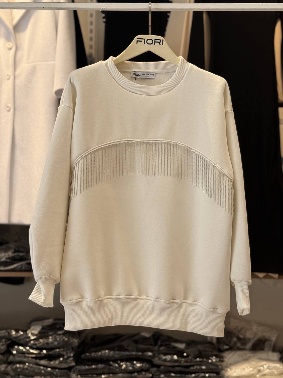 Önü Sarkıtma Taşlı  İçi Şardonlu Sweatshirt