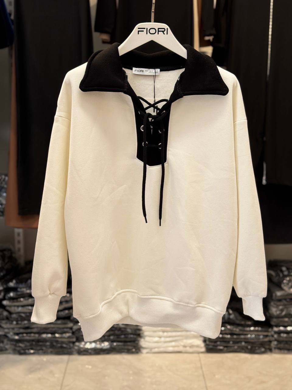Bağcık Detaylı Polo Yaka İçi Şardonlu Sweatshirt
