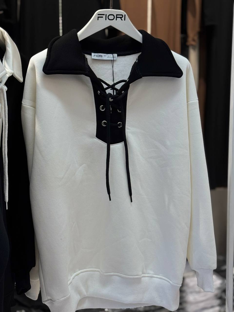 Bağcık Detaylı Polo Yaka İçi Şardonlu Sweatshirt