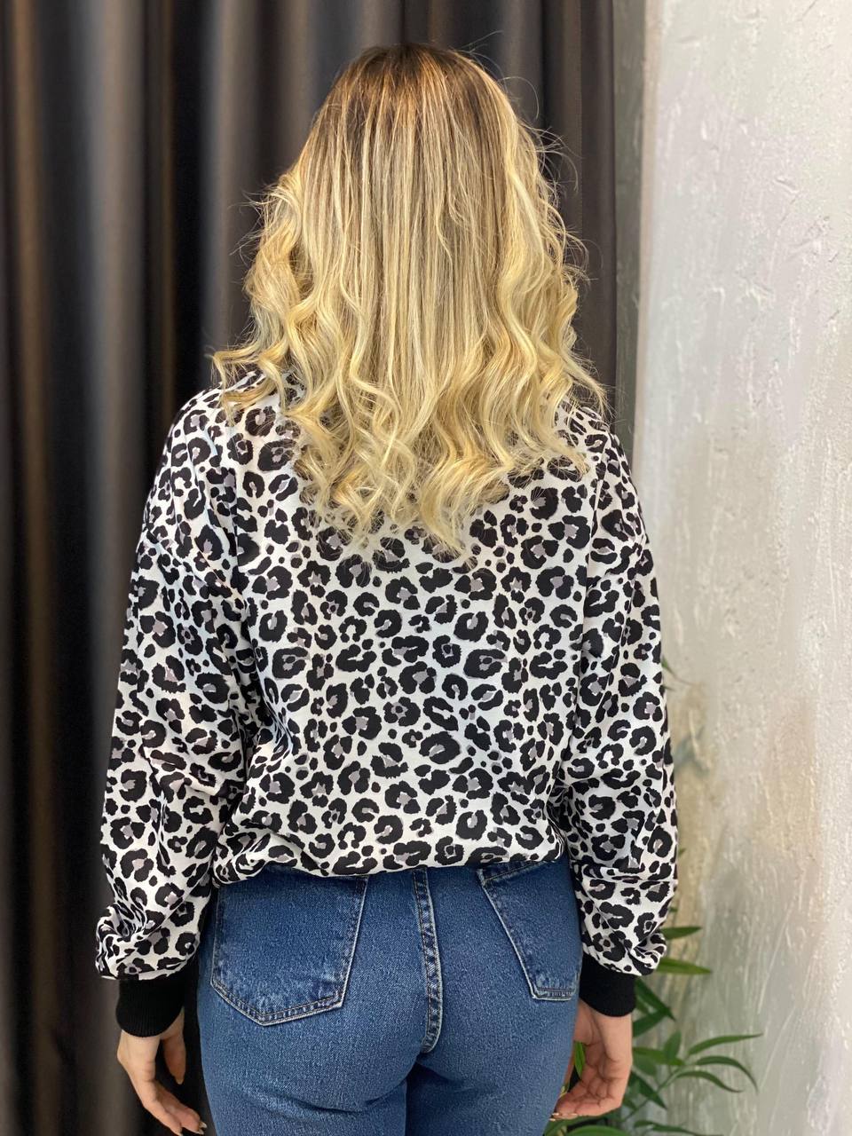 M Baskili Leopar Detay Sweatshirt