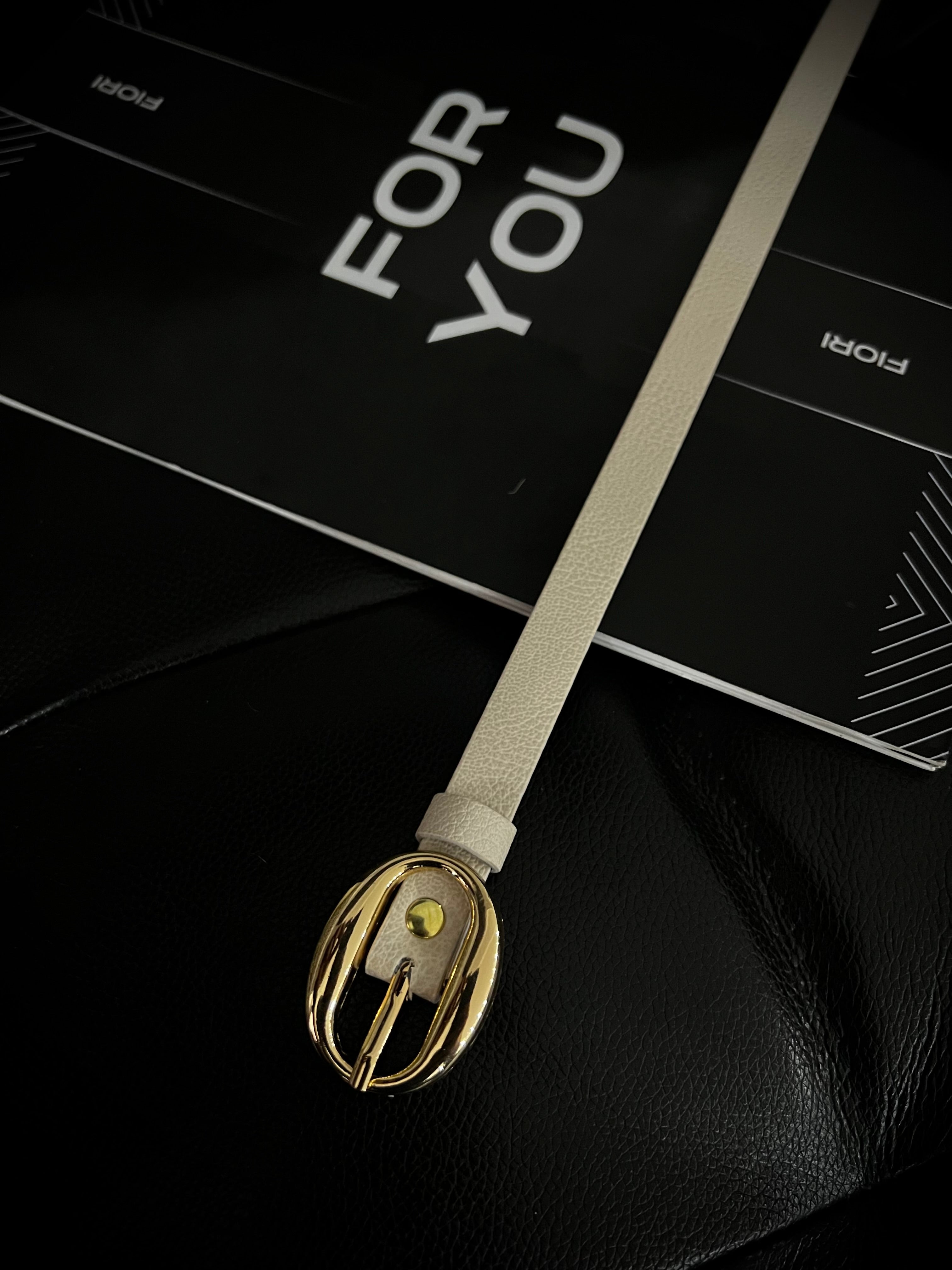 Oval Buckle Women's Belt