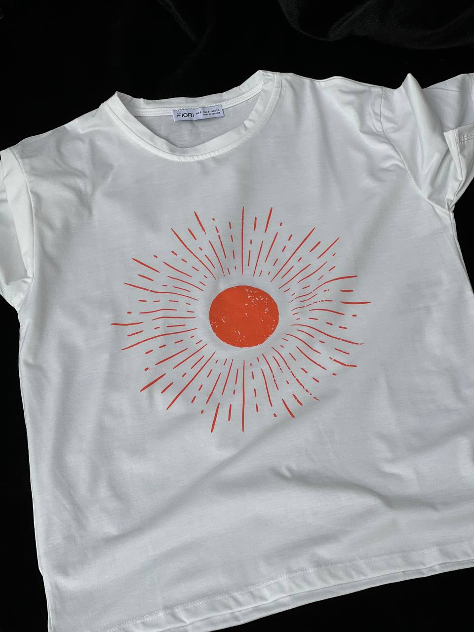 Güneş Desenli T-shirt