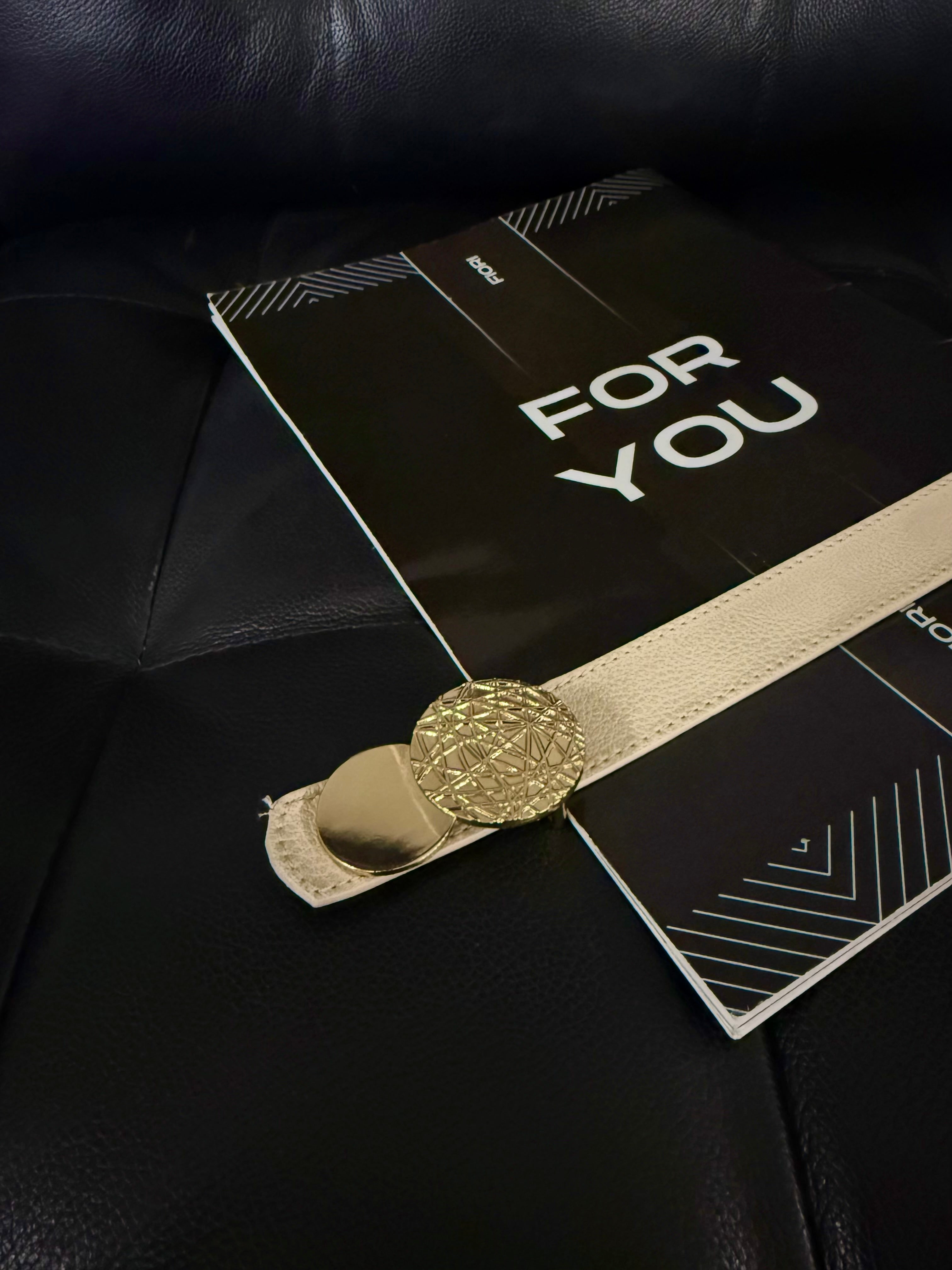 Fiori Yuvarlak Gold Toka Kadın Kemeri