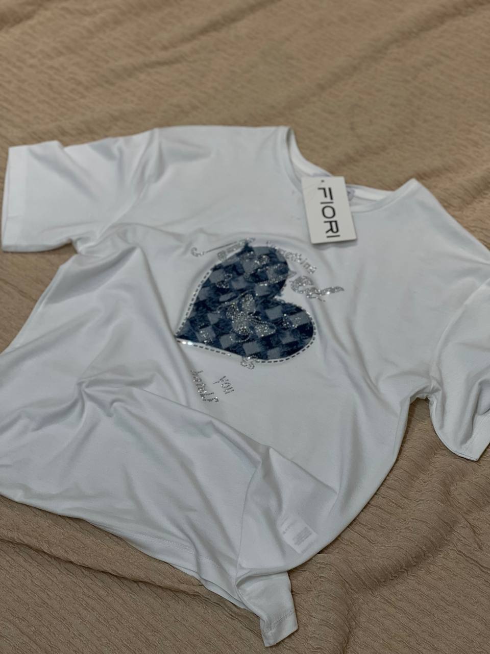 Kalp Baskılı Tshirt