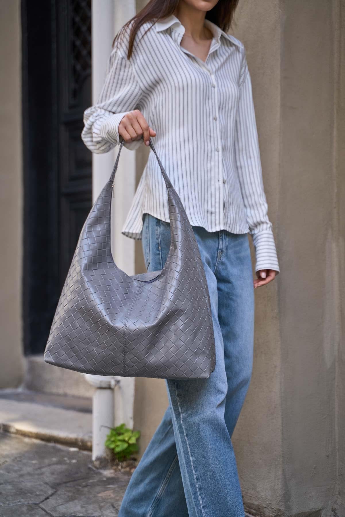 Knitted Patterned Leather Shoulder Bag