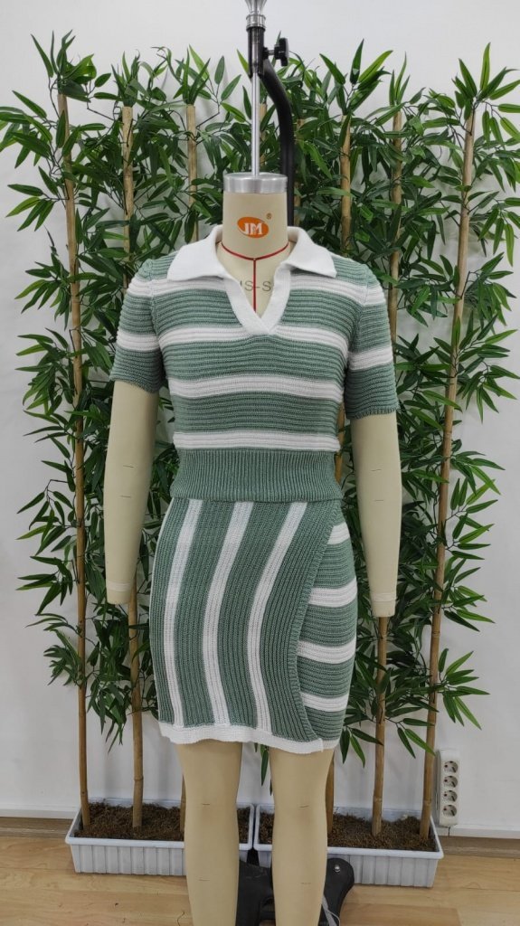 Kadın Kısa Kollu Polo Yaka Crop Asimetrik Mini Triko Etek Ikili Takım , 36340