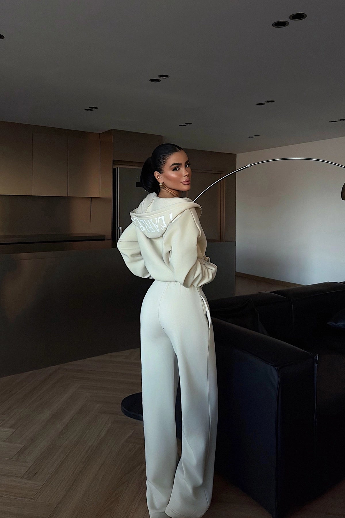 Krem Fermuarlı Eşofman Takım