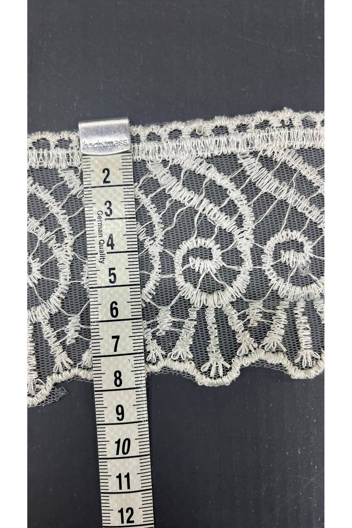 for lace and guipure tablecloths and cushions and clothing